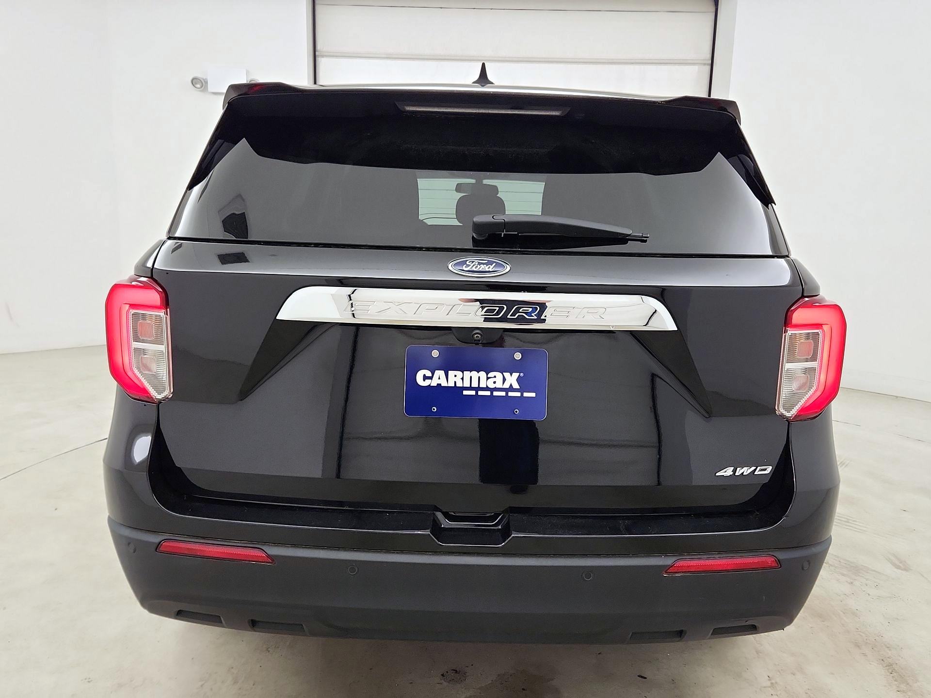 Thumbnail: 2021 Ford Explorer - 6