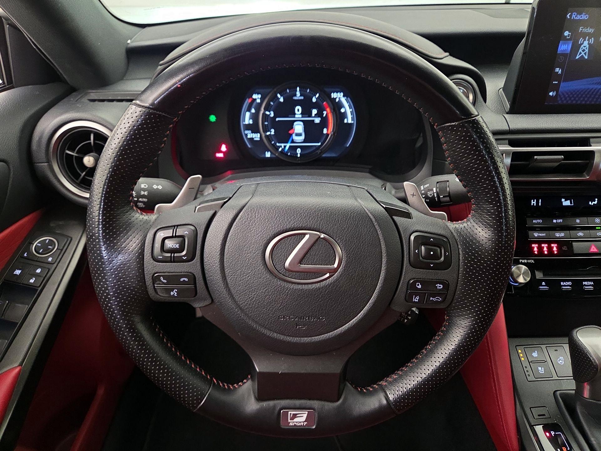 Thumbnail: 2022 Lexus IS - 10