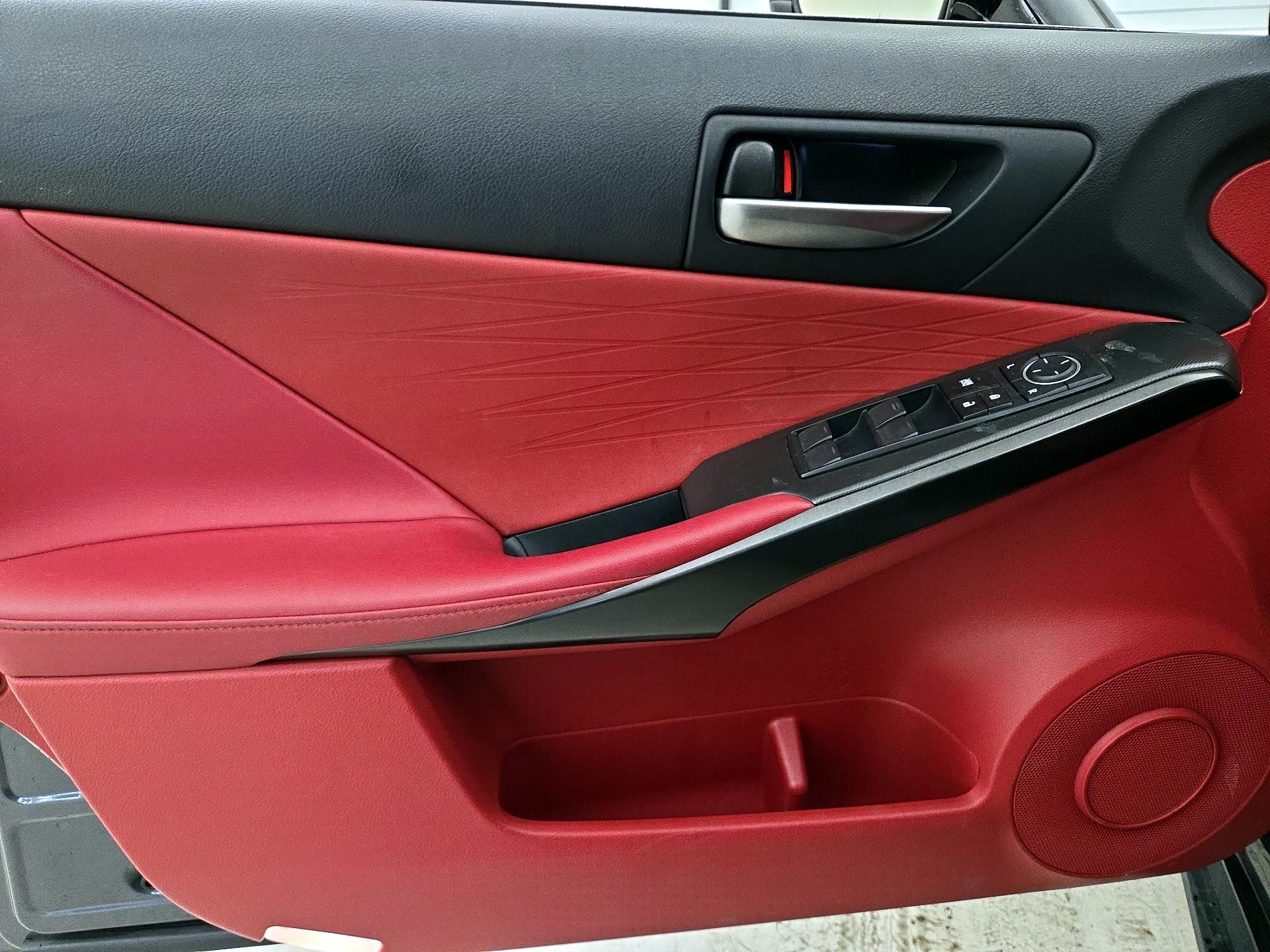 Thumbnail: 2022 Lexus IS - 12