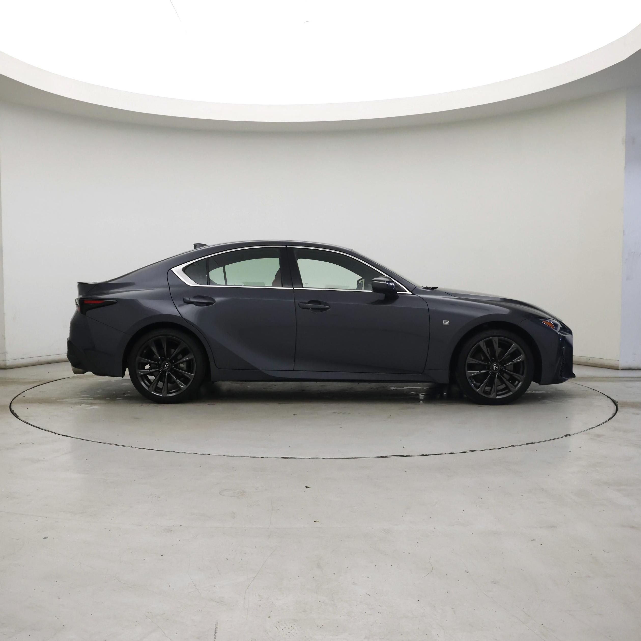 Thumbnail: 2022 Lexus IS - 7