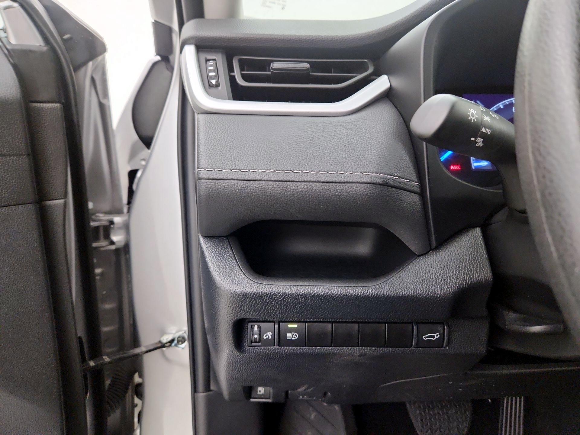 Thumbnail: 2023 Toyota RAV4 - 13