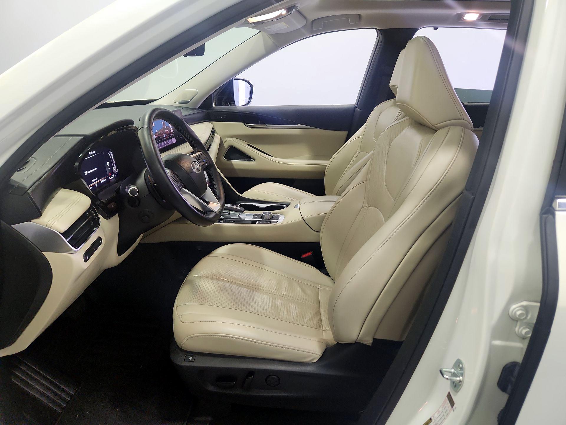 Thumbnail: 2023 INFINITI QX60 - 11