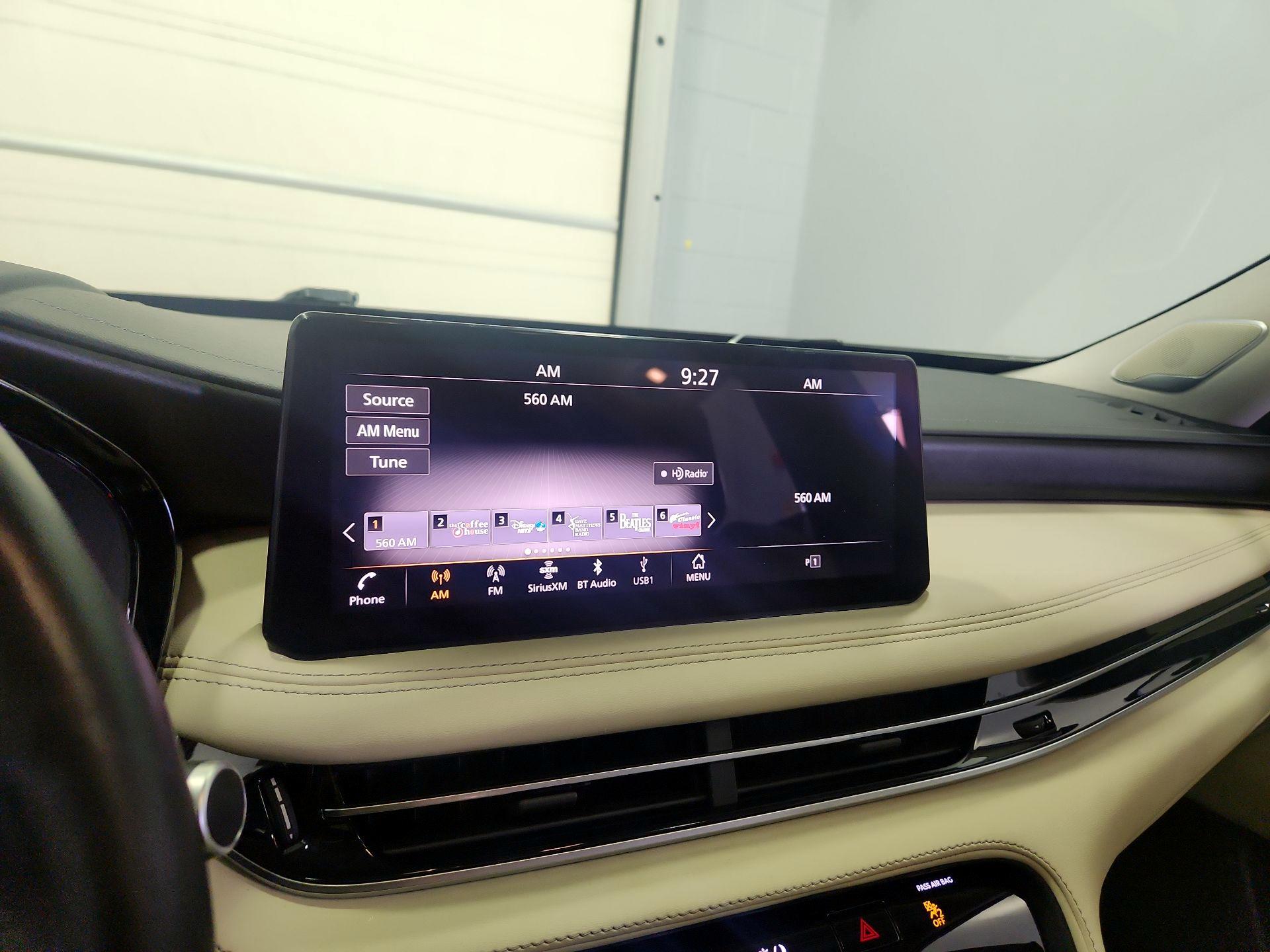 Thumbnail: 2023 INFINITI QX60 - 16