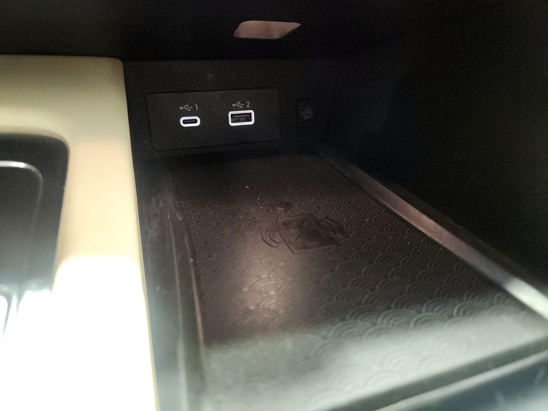 Thumbnail: 2023 INFINITI QX60 - 19