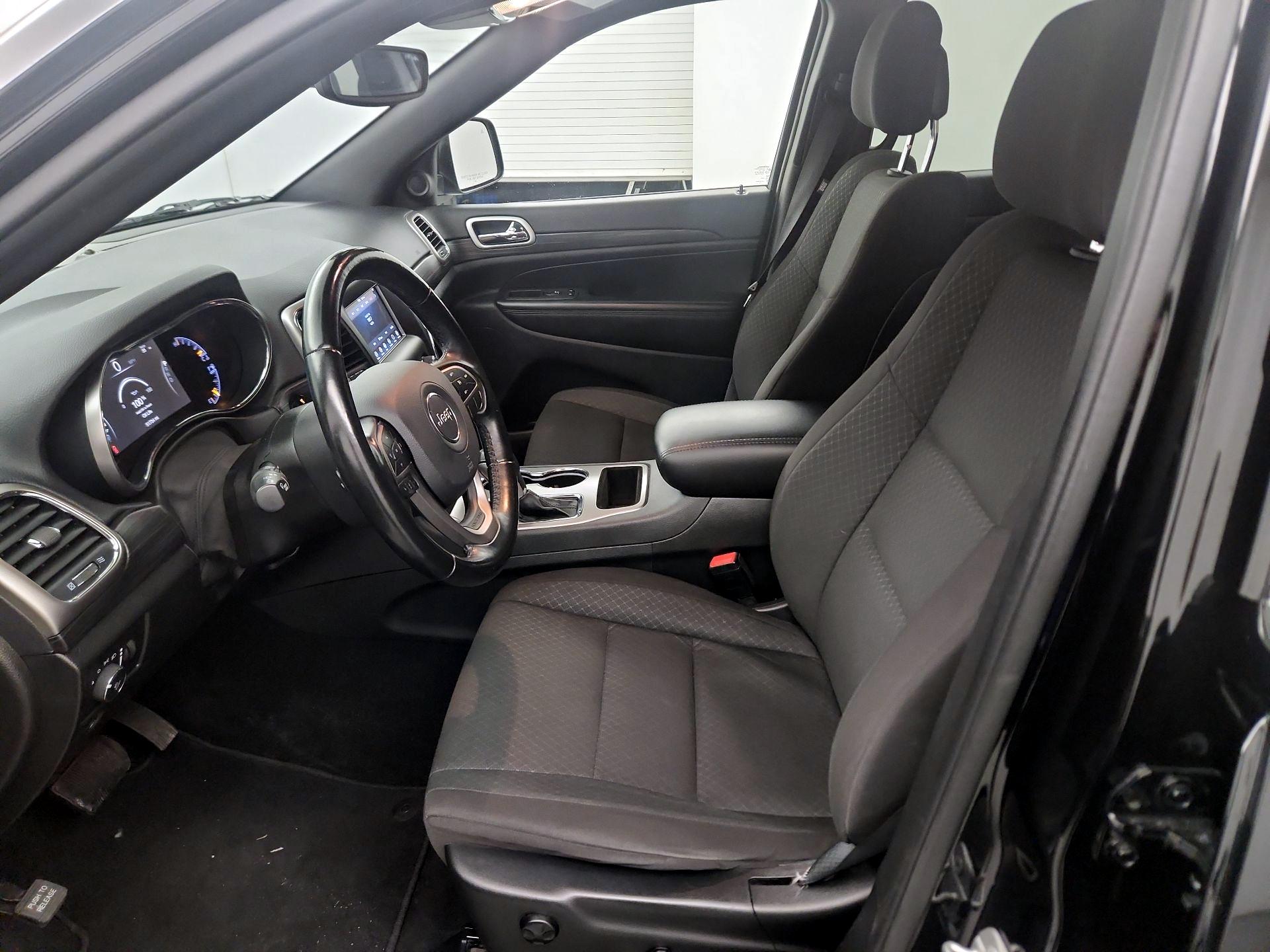 Thumbnail: 2021 Jeep Grand Cherokee - 9