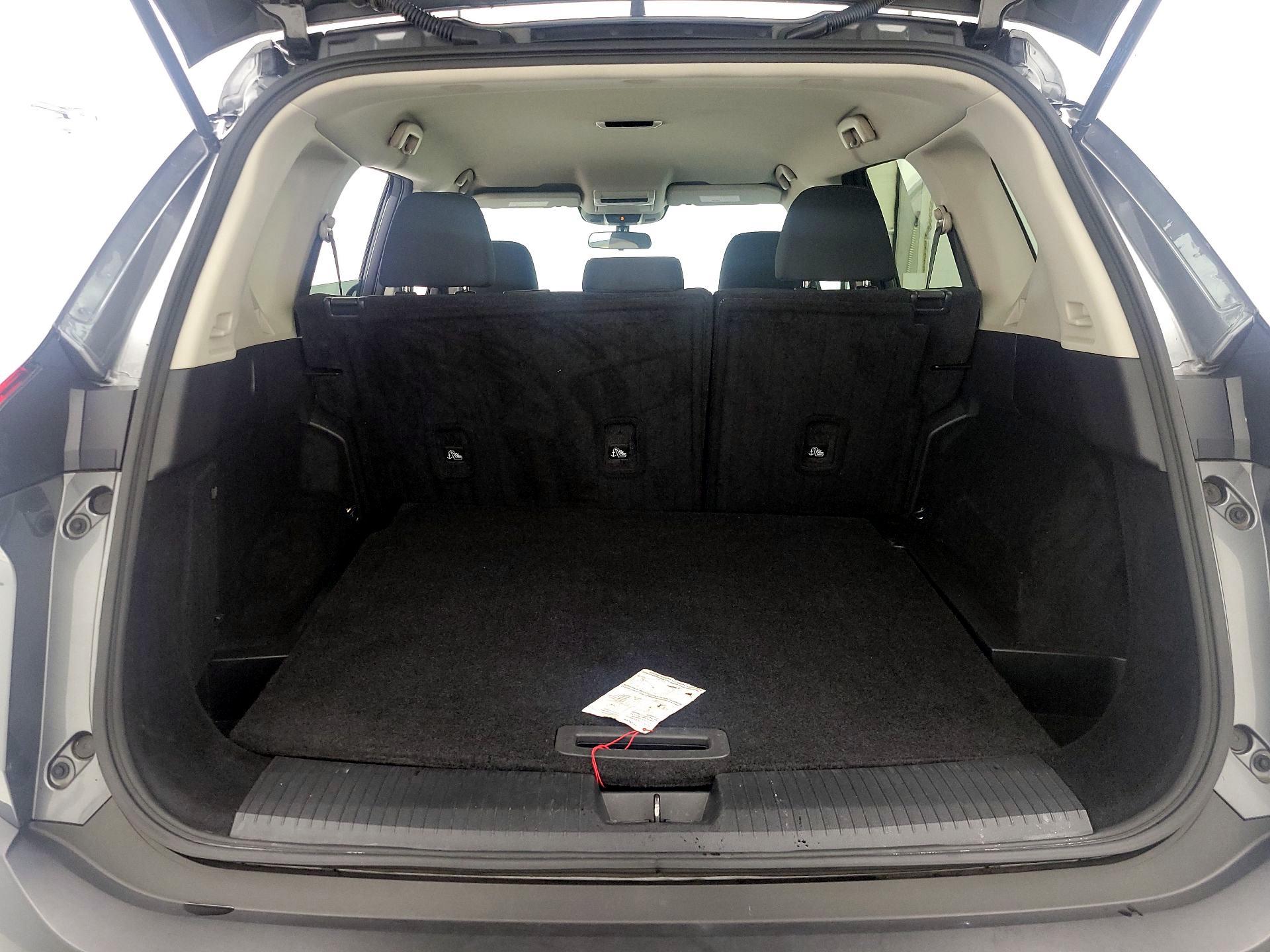 Thumbnail: 2023 Nissan Rogue - 18