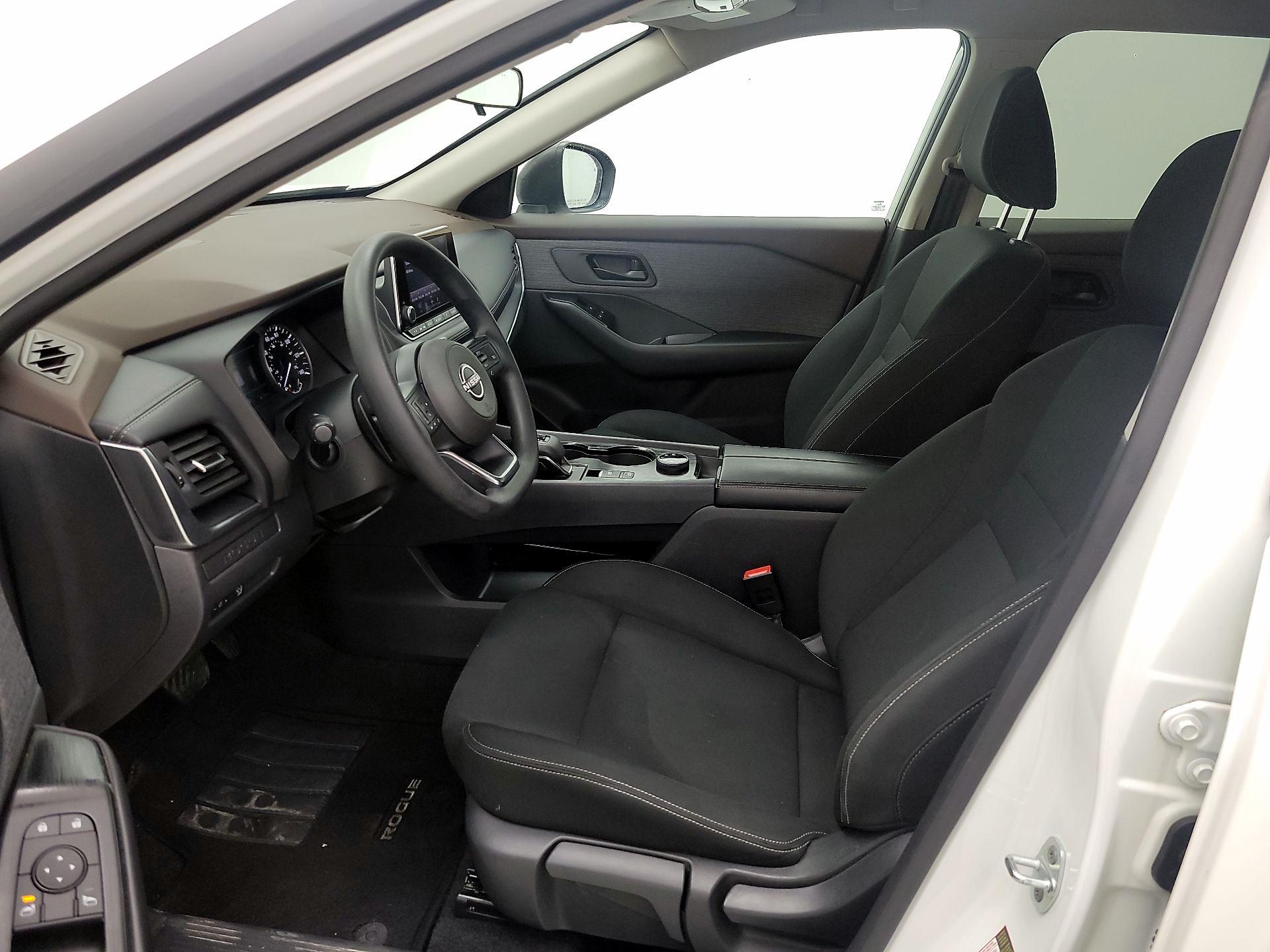 Thumbnail: 2023 Nissan Rogue - 11