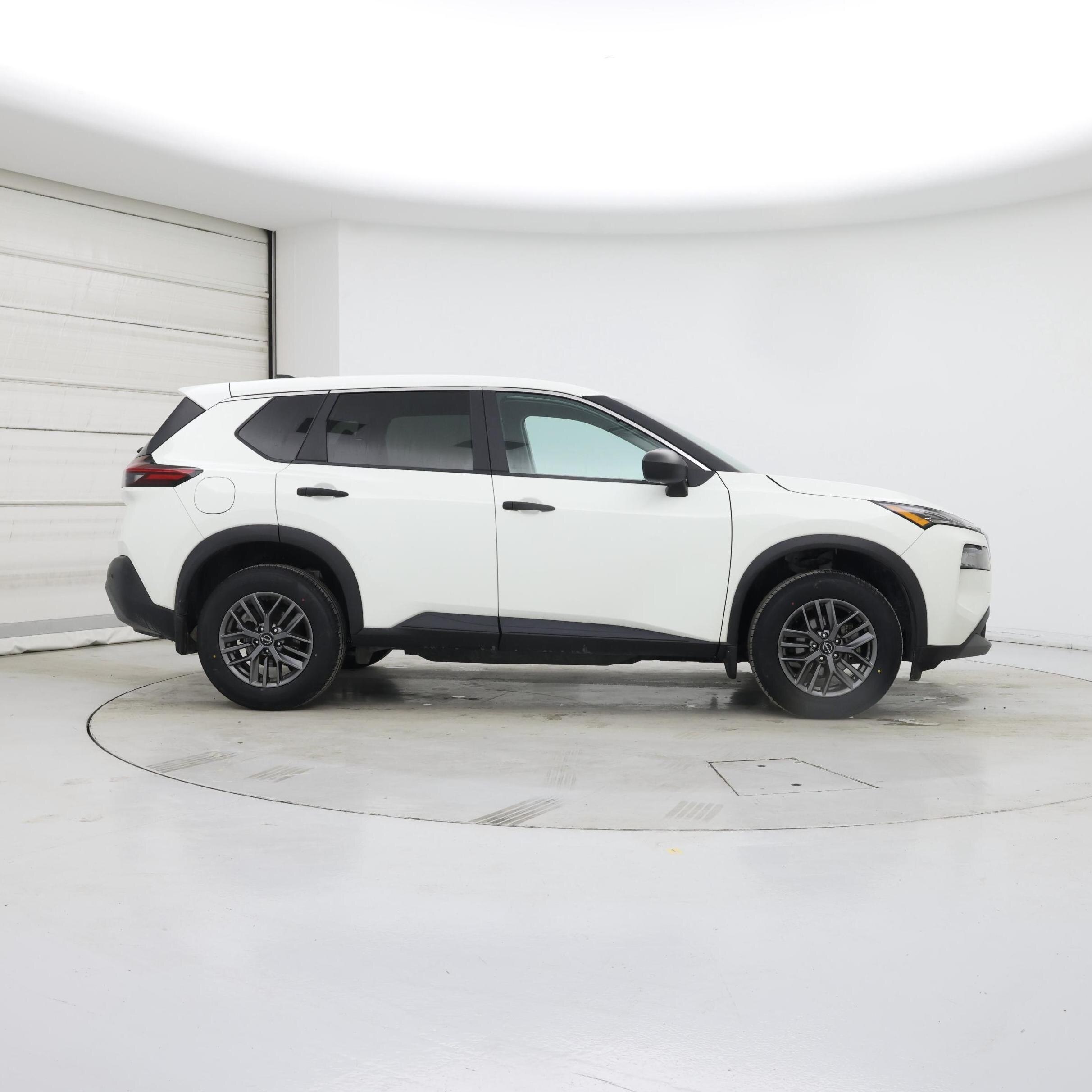 Thumbnail: 2023 Nissan Rogue - 7