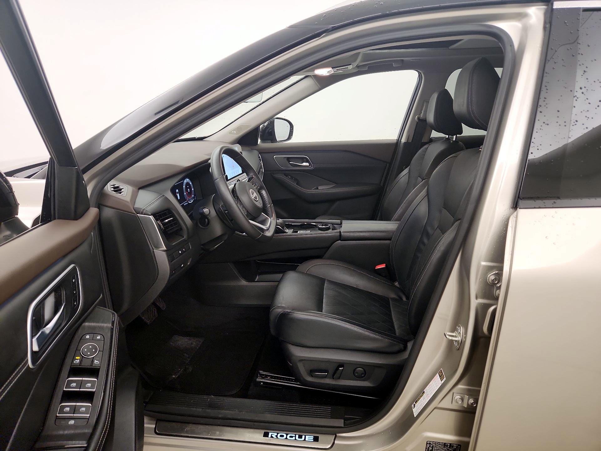 Thumbnail: 2023 Nissan Rogue - 11