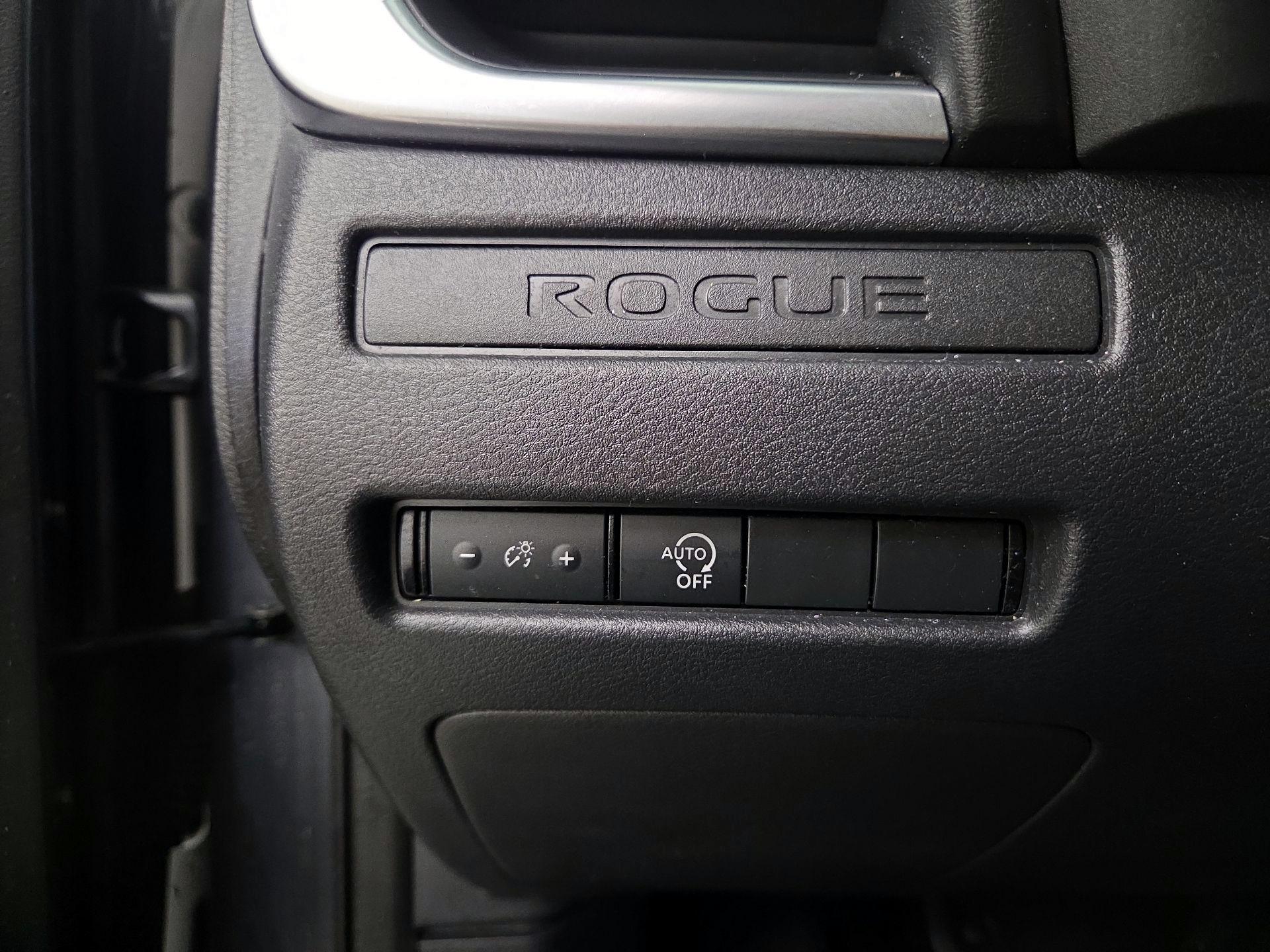 Thumbnail: 2023 Nissan Rogue - 13