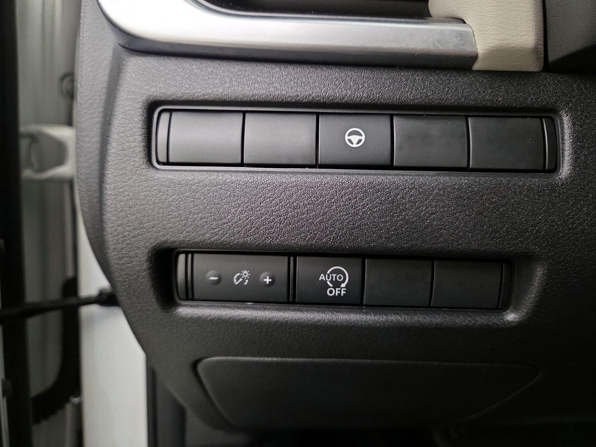 Thumbnail: 2023 Nissan Rogue - 13