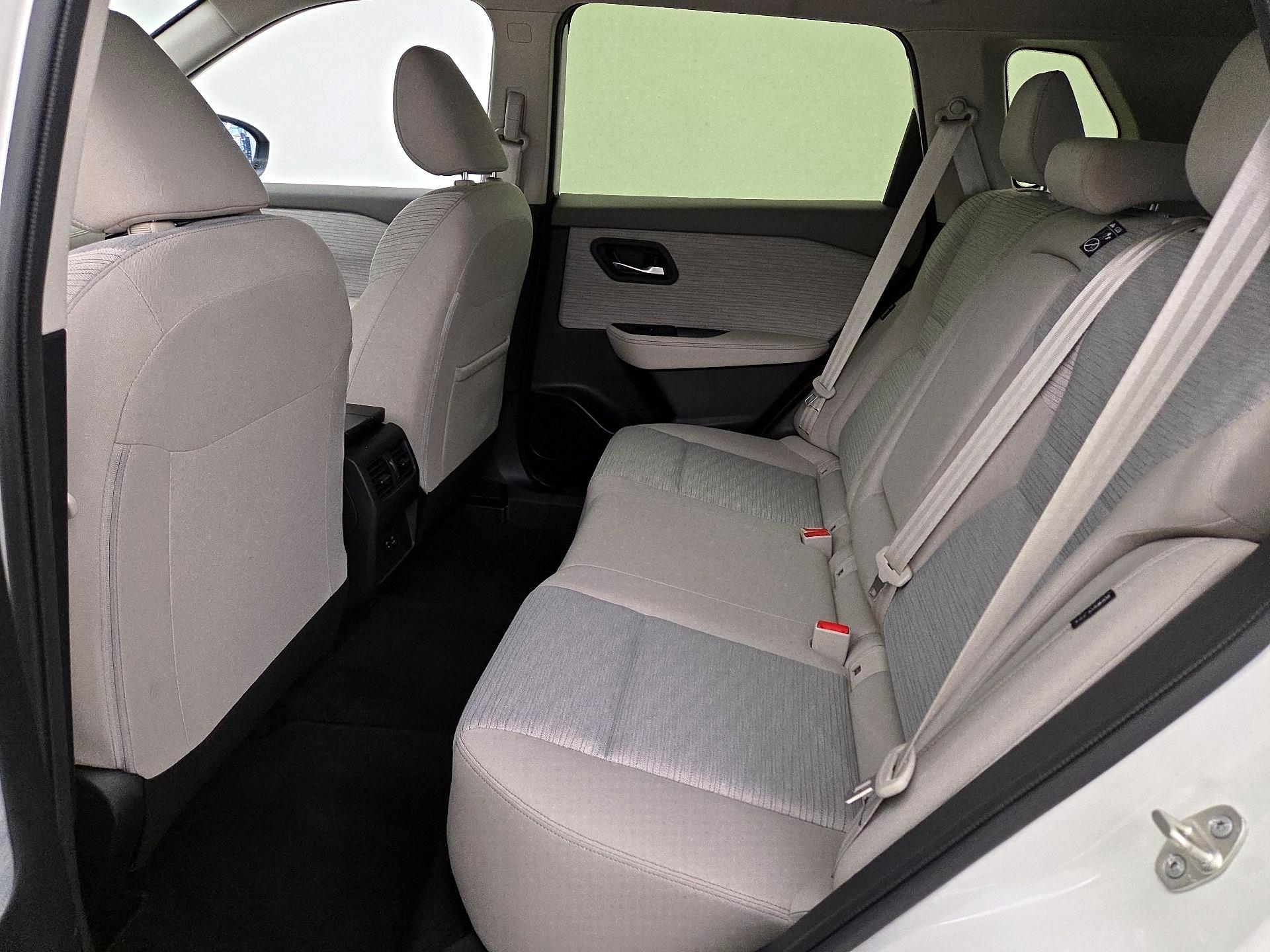 Thumbnail: 2023 Nissan Rogue - 19