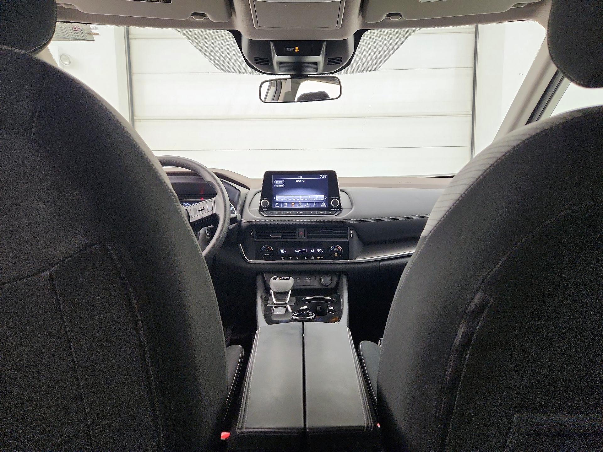 Thumbnail: 2023 Nissan Rogue - 9