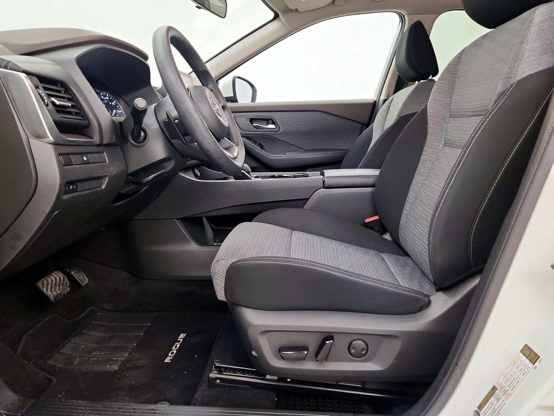 Thumbnail: 2023 Nissan Rogue - 11