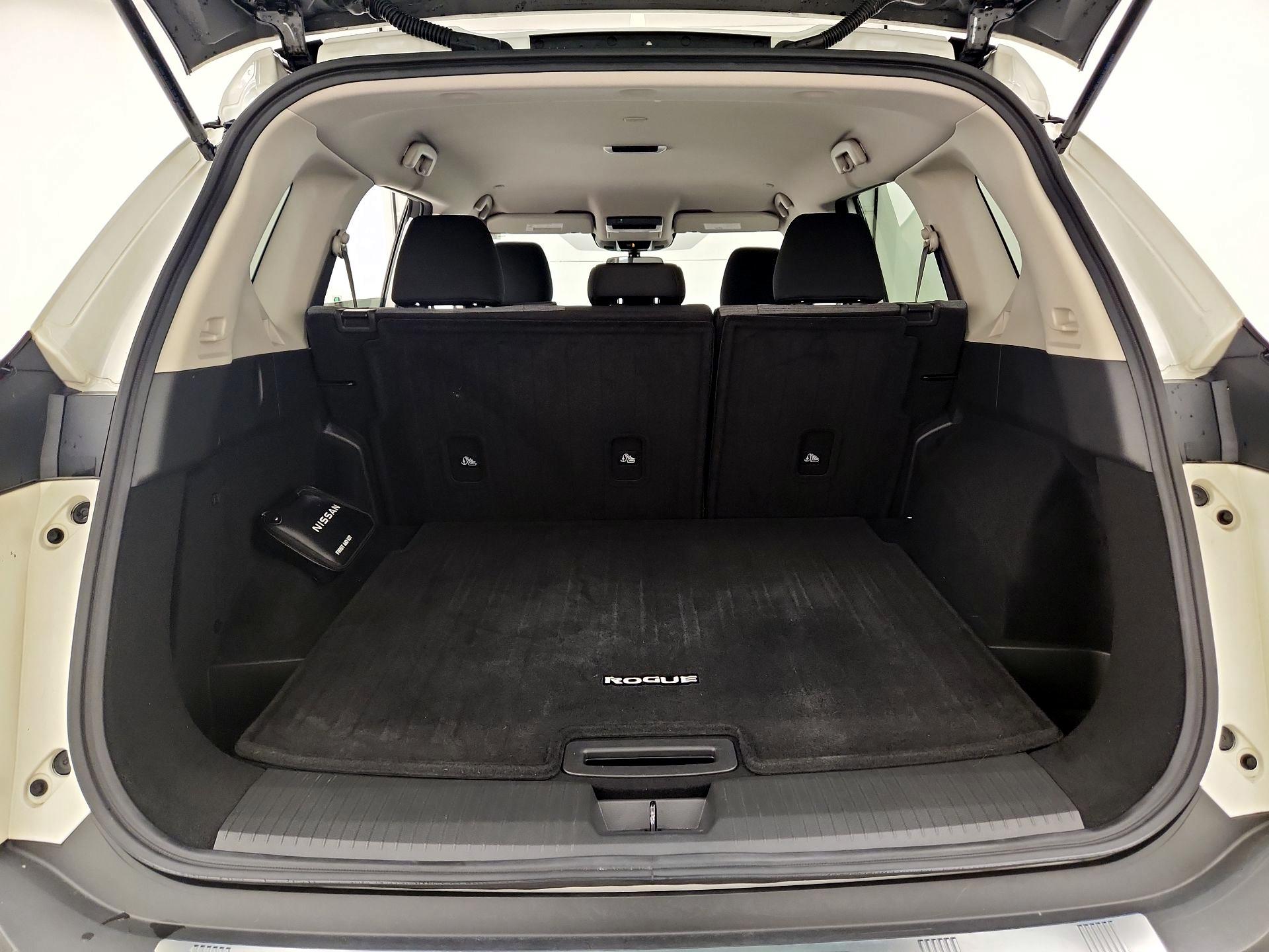 Thumbnail: 2023 Nissan Rogue - 20