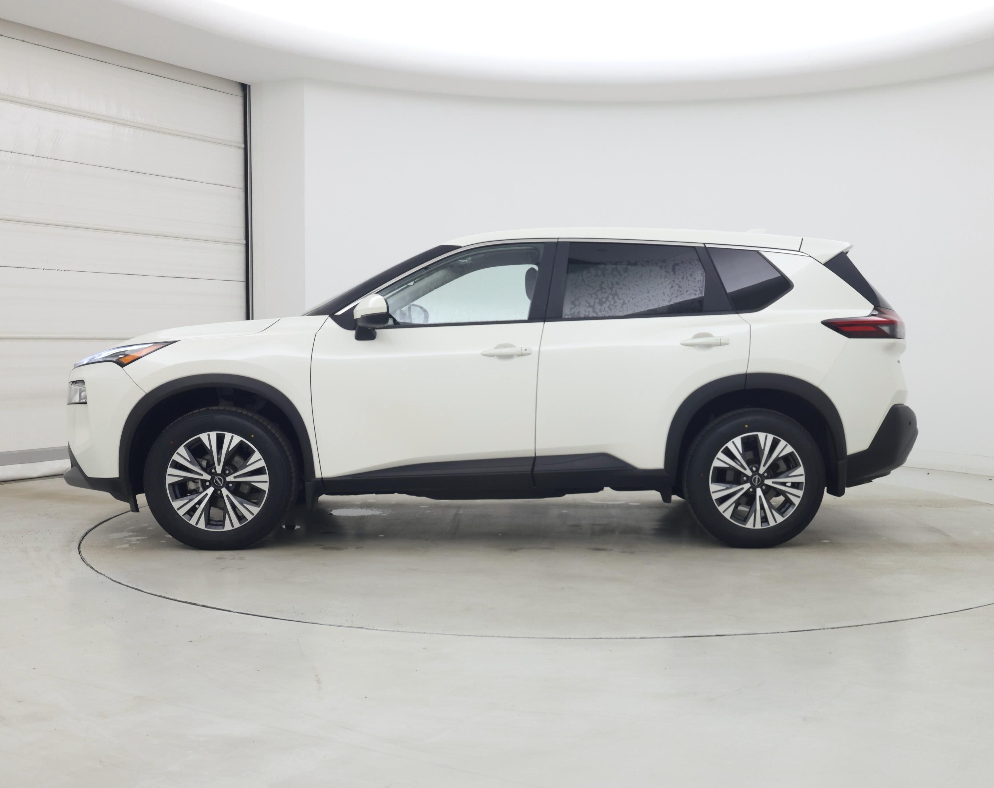 Thumbnail: 2023 Nissan Rogue - 3