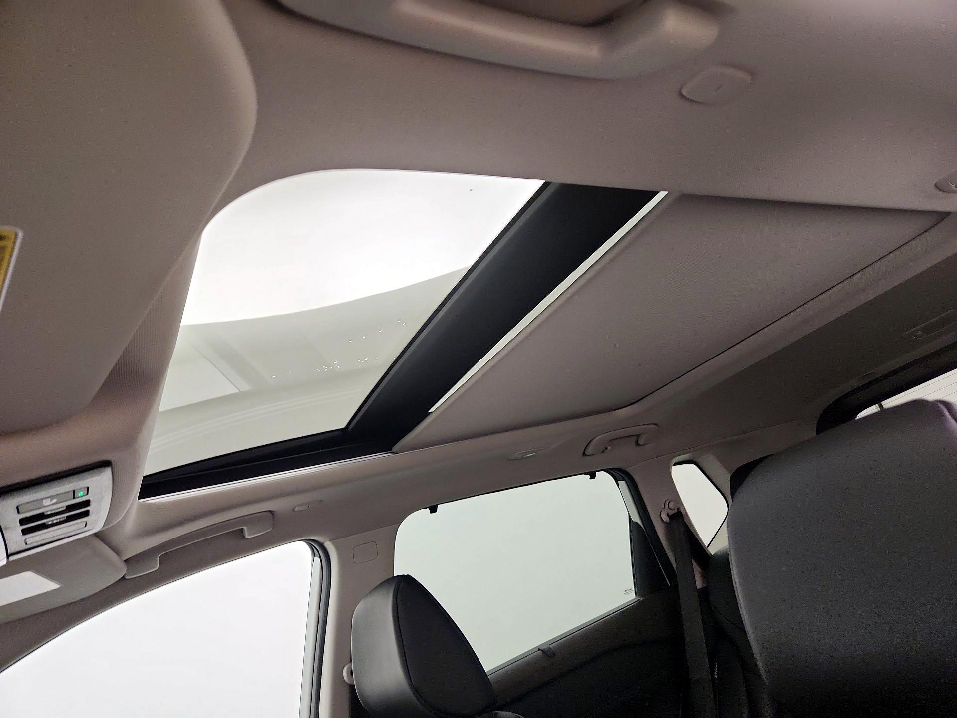 Thumbnail: 2023 Nissan Rogue - 19