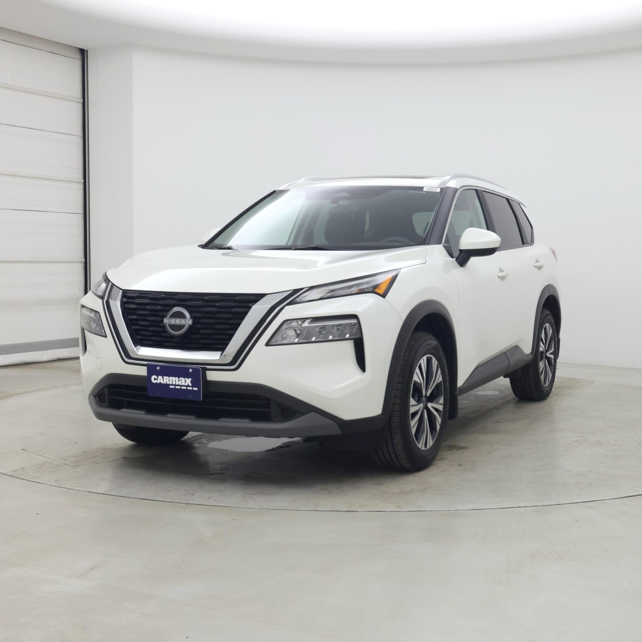 Thumbnail: 2023 Nissan Rogue - 4