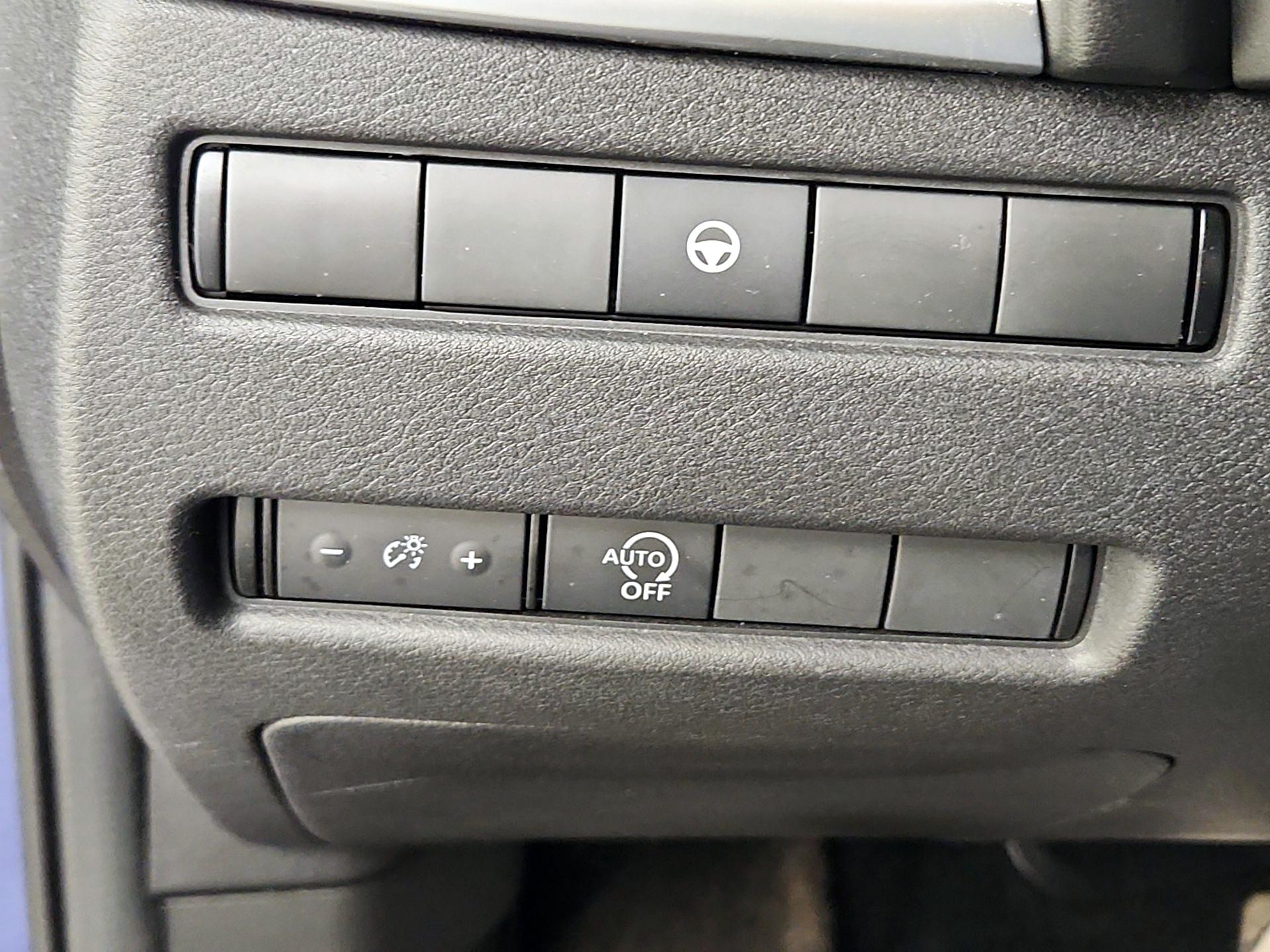 Thumbnail: 2023 Nissan Rogue - 13