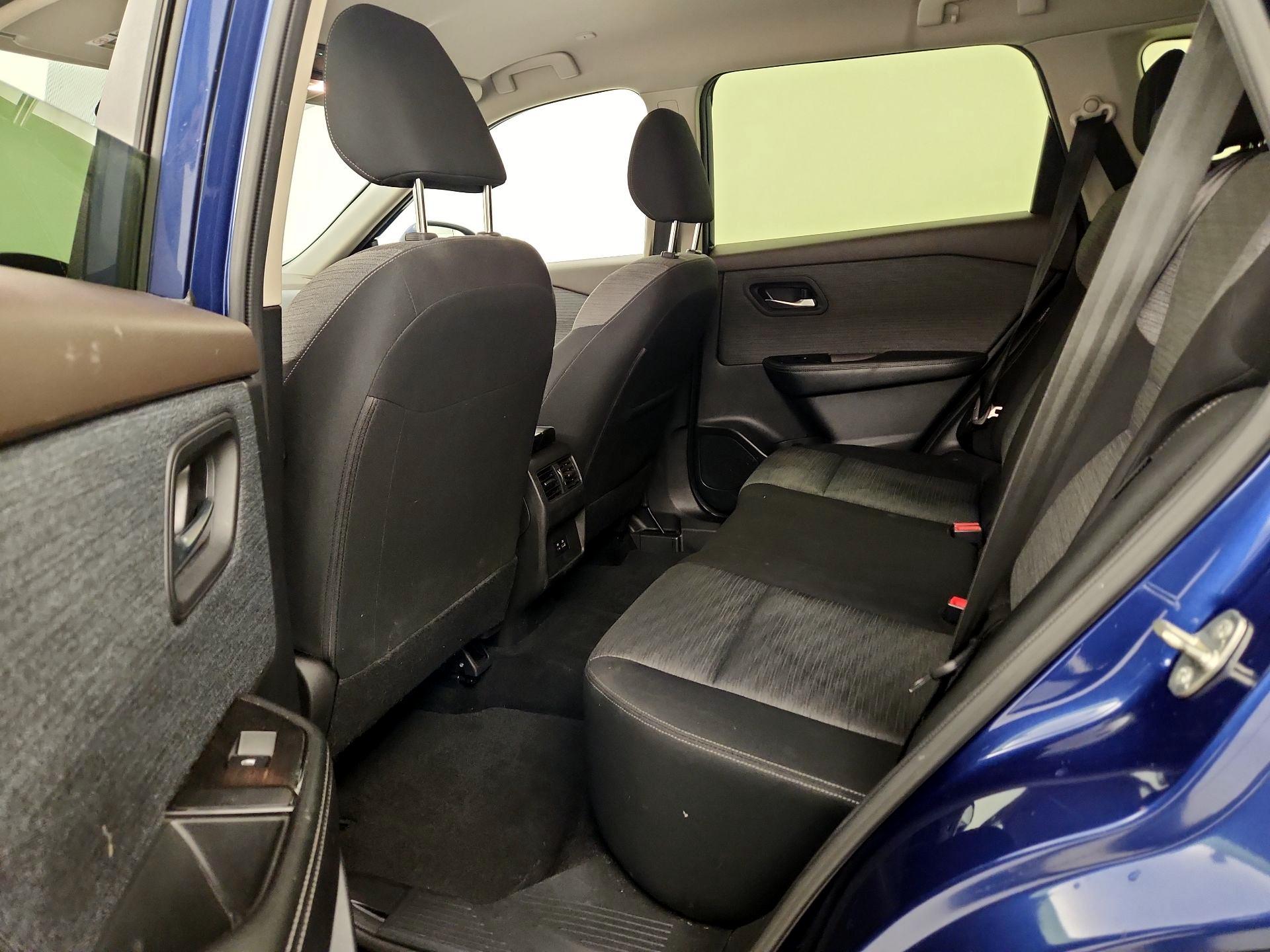 Thumbnail: 2023 Nissan Rogue - 19