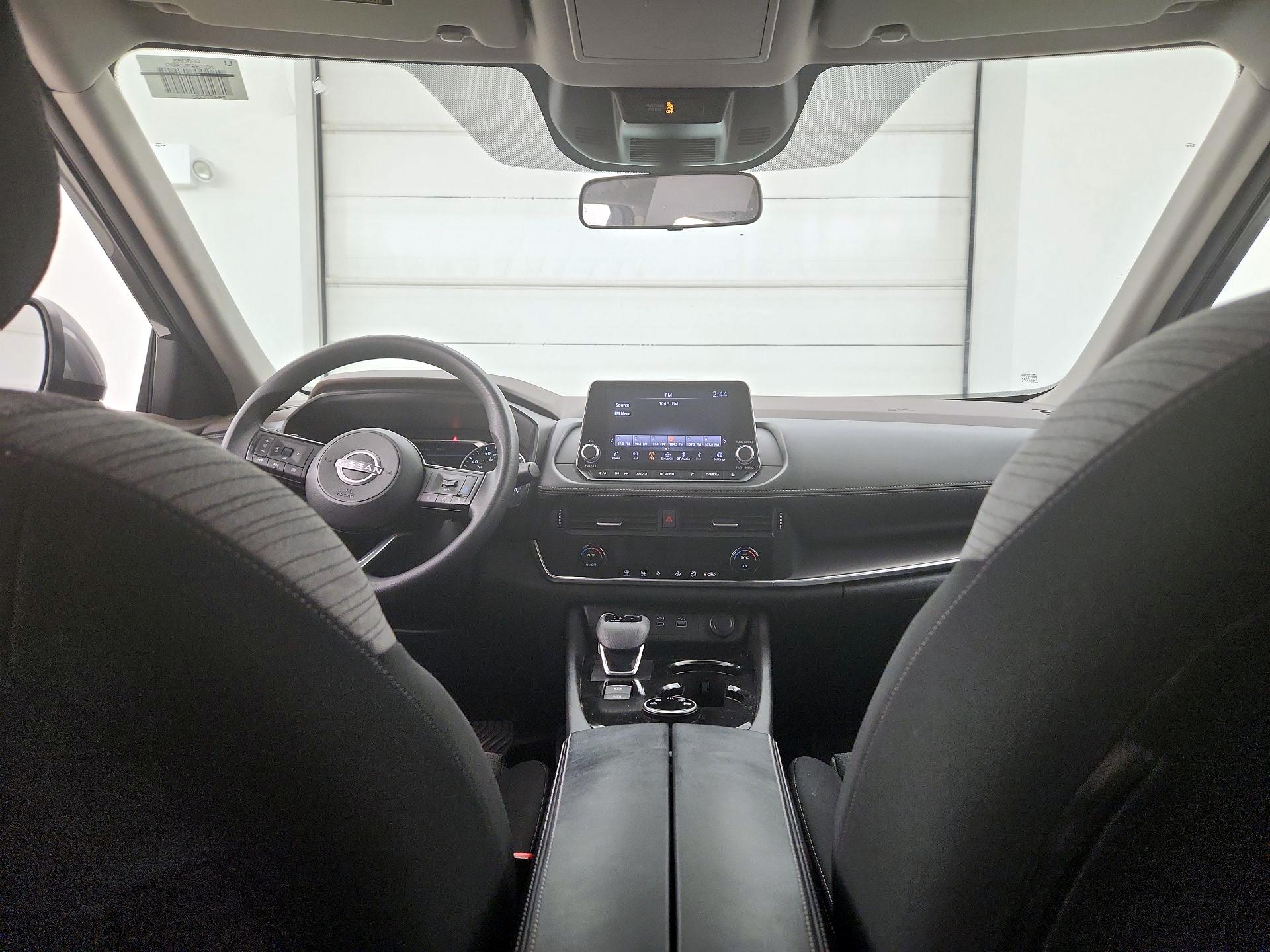 Thumbnail: 2023 Nissan Rogue - 9