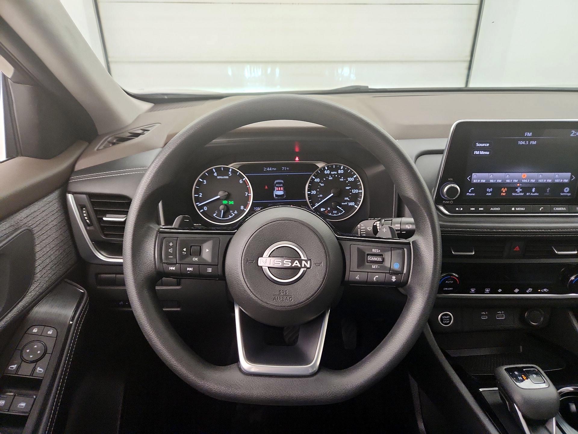 Thumbnail: 2023 Nissan Rogue - 10