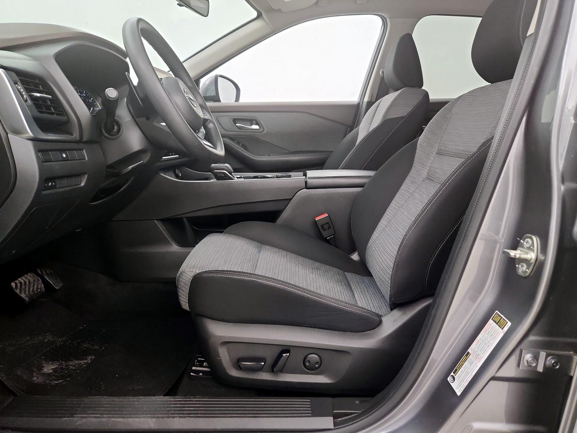 Thumbnail: 2023 Nissan Rogue - 11