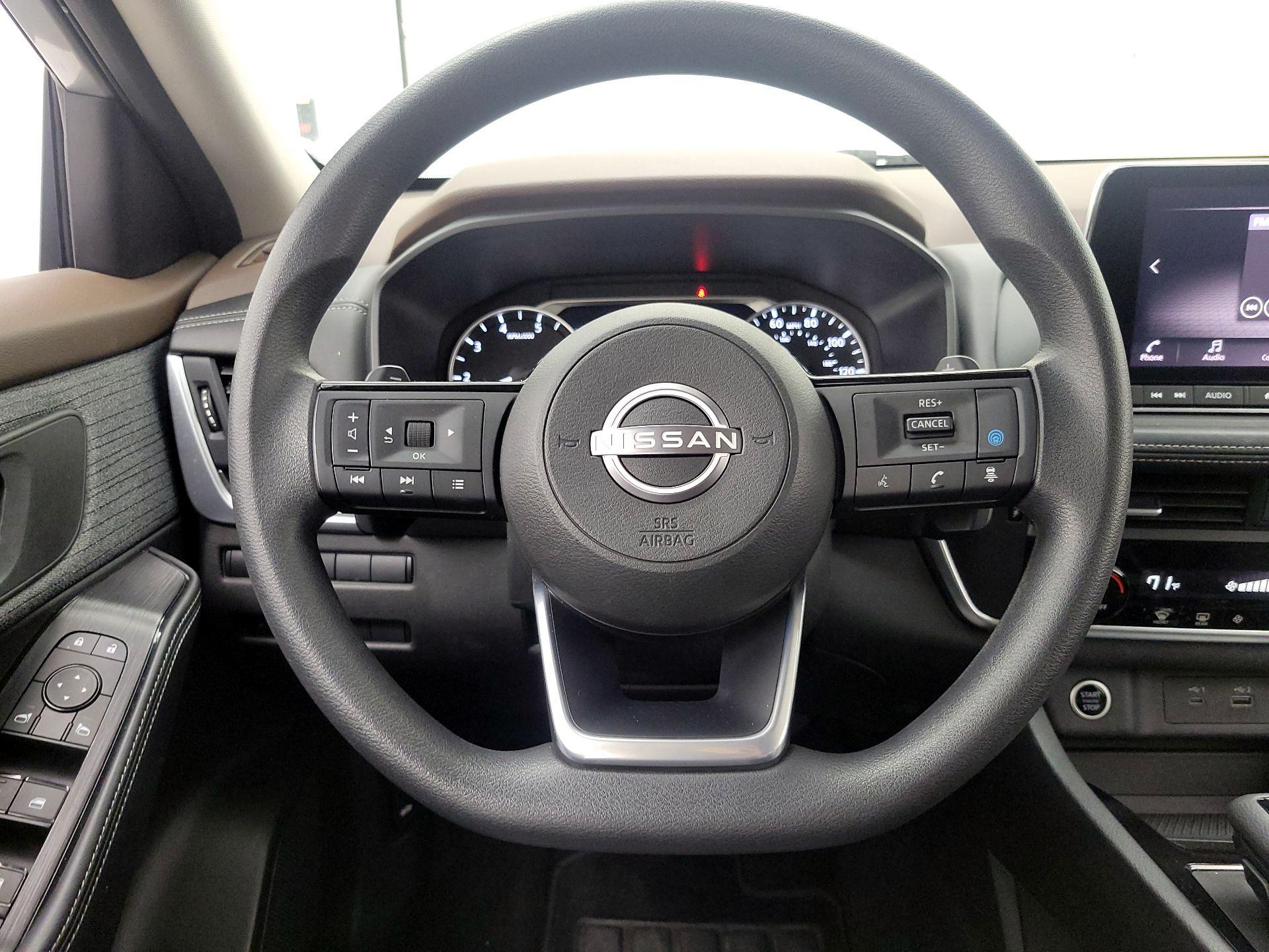 Thumbnail: 2023 Nissan Rogue - 10