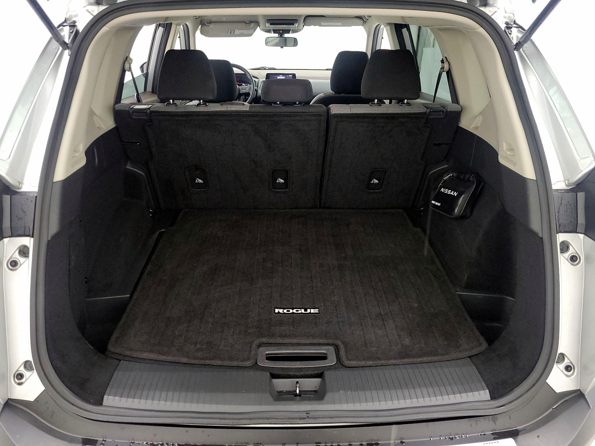 Thumbnail: 2023 Nissan Rogue - 20