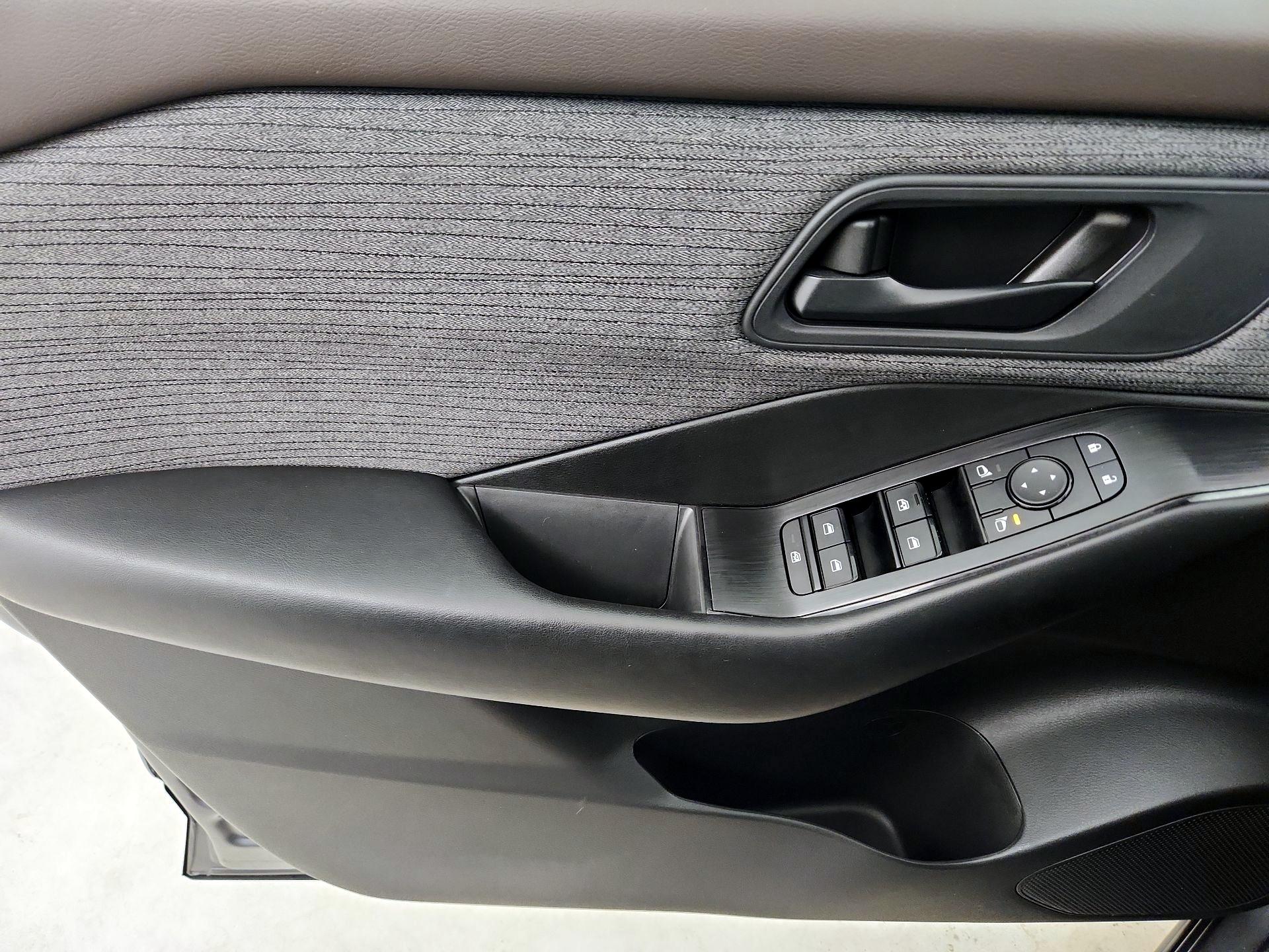 Thumbnail: 2023 Nissan Rogue - 12