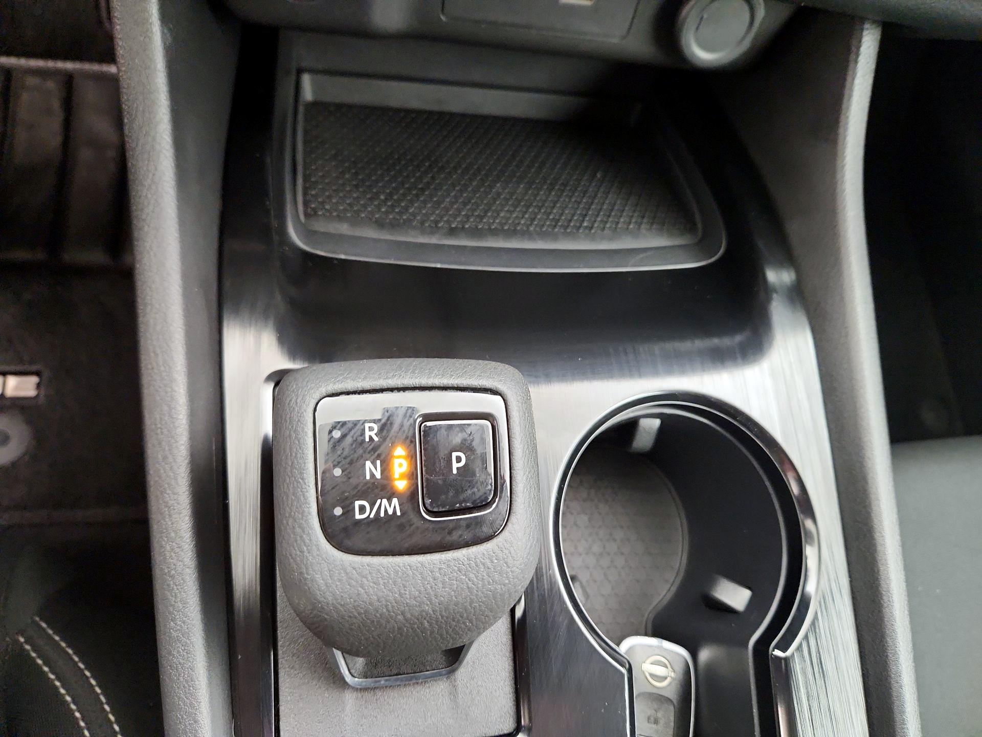 Thumbnail: 2023 Nissan Rogue - 17