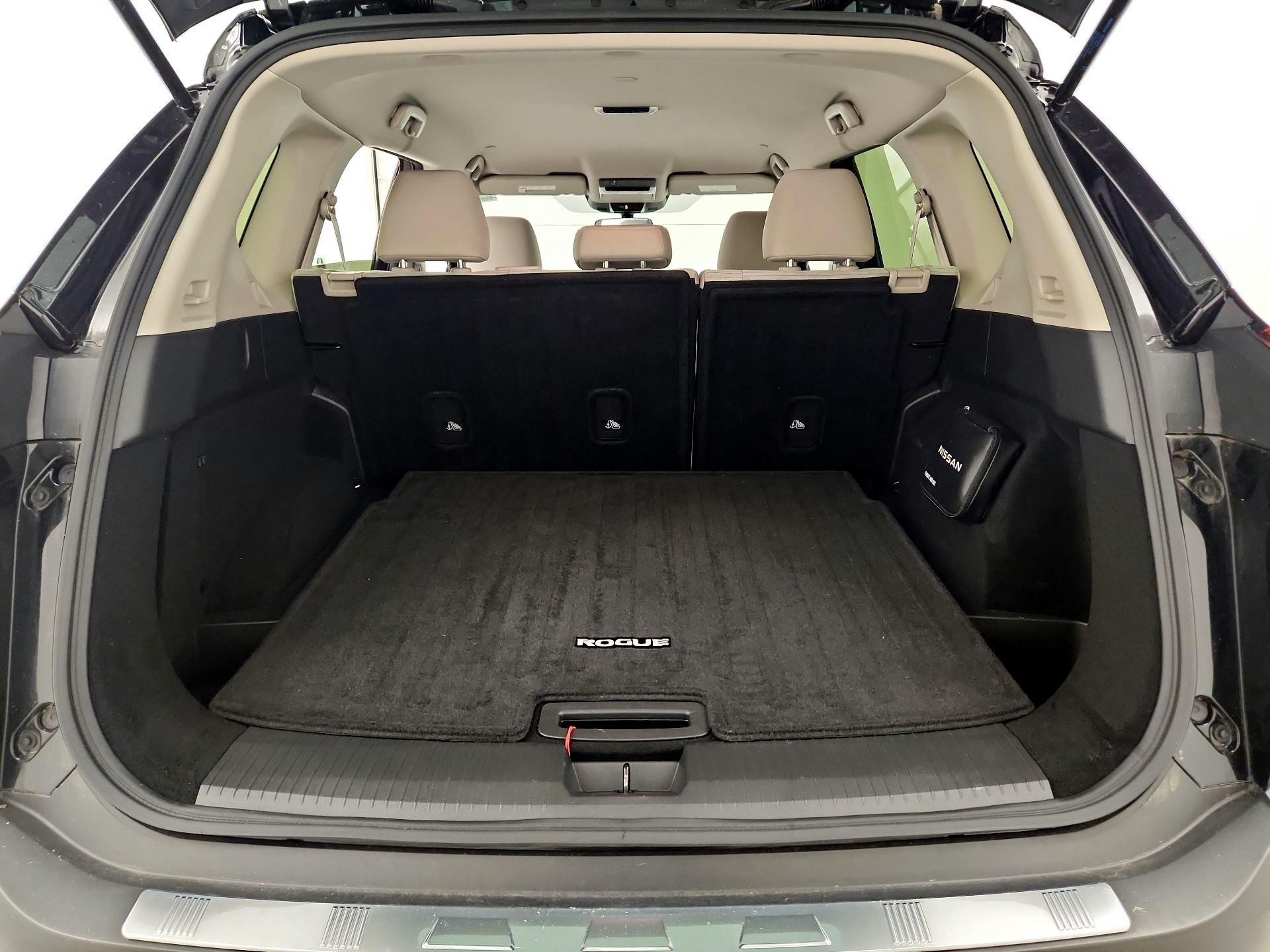Thumbnail: 2023 Nissan Rogue - 18