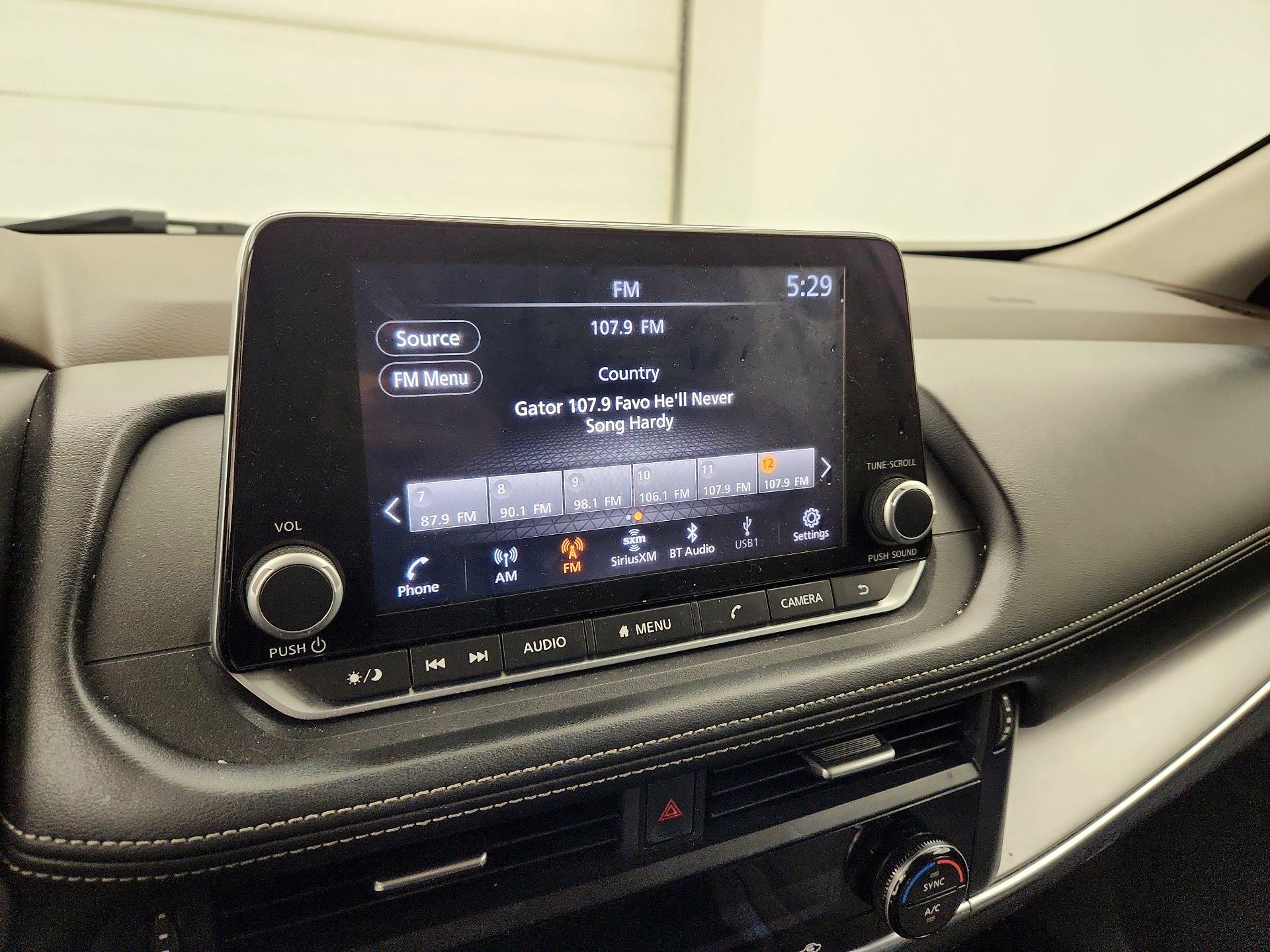 Thumbnail: 2023 Nissan Rogue - 15