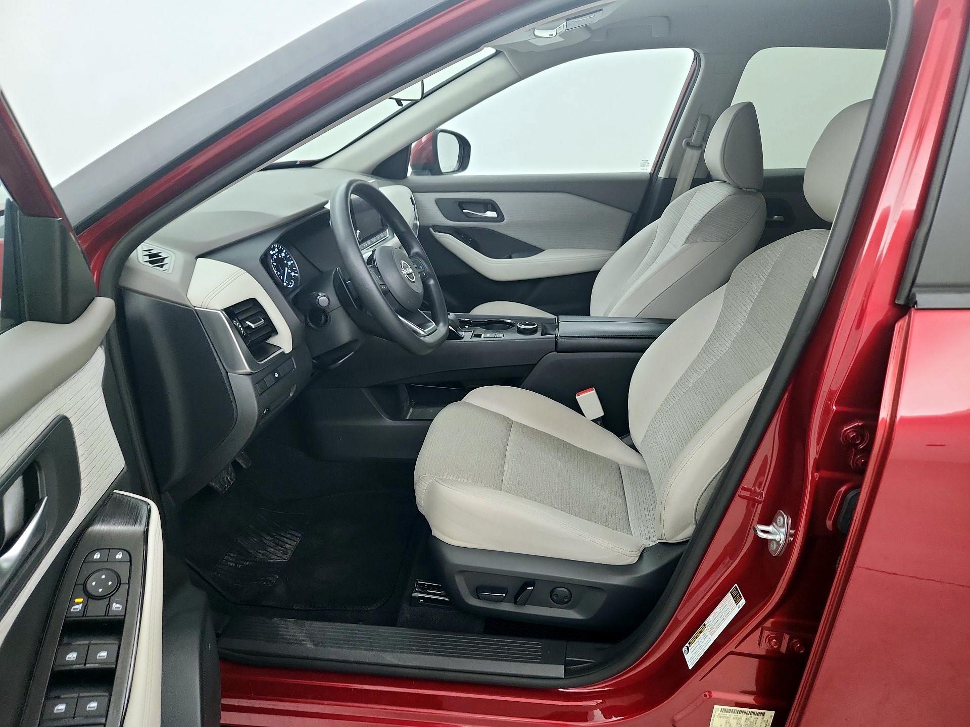 Thumbnail: 2023 Nissan Rogue - 9