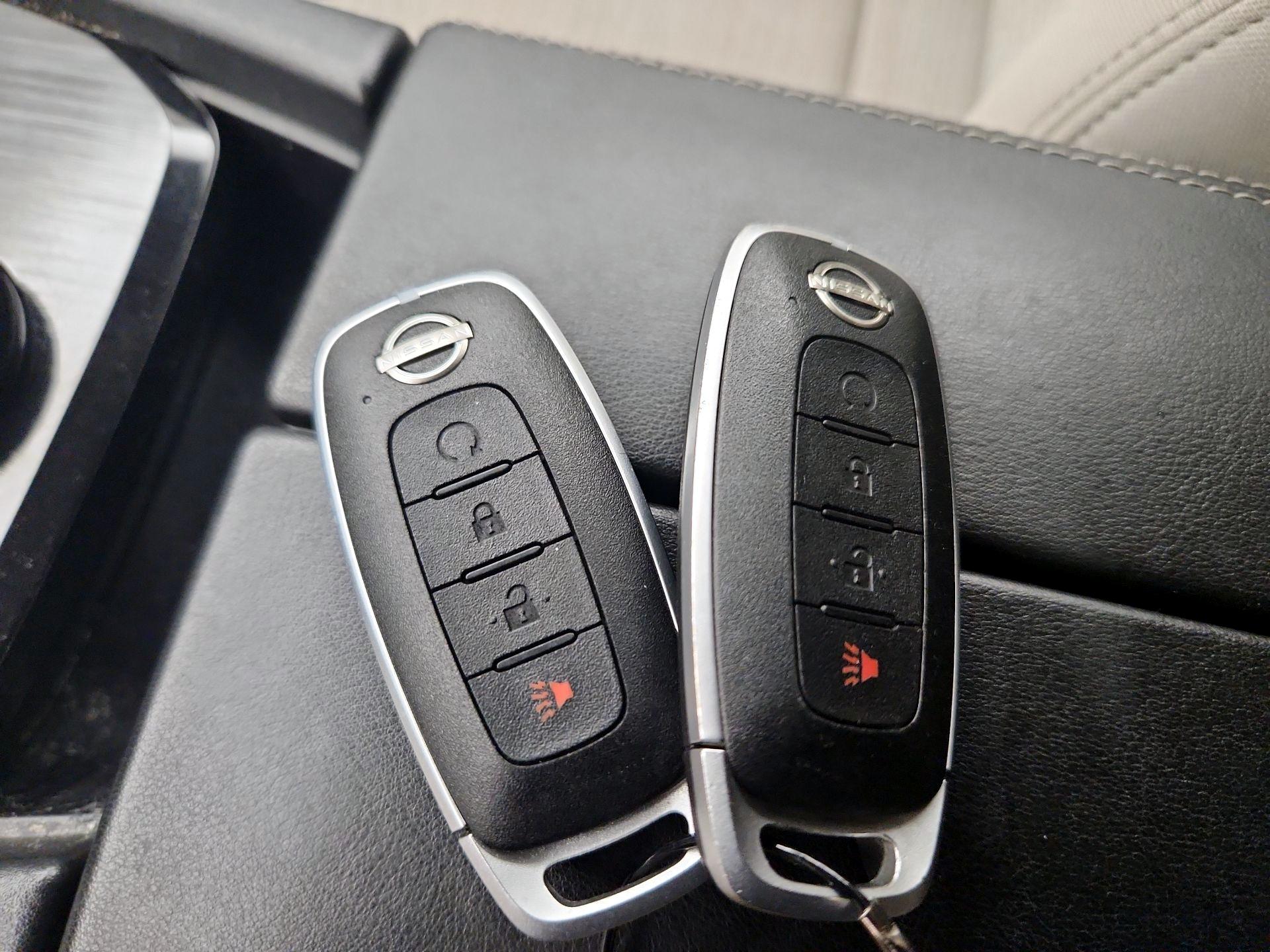 Thumbnail: 2023 Nissan Rogue - 20