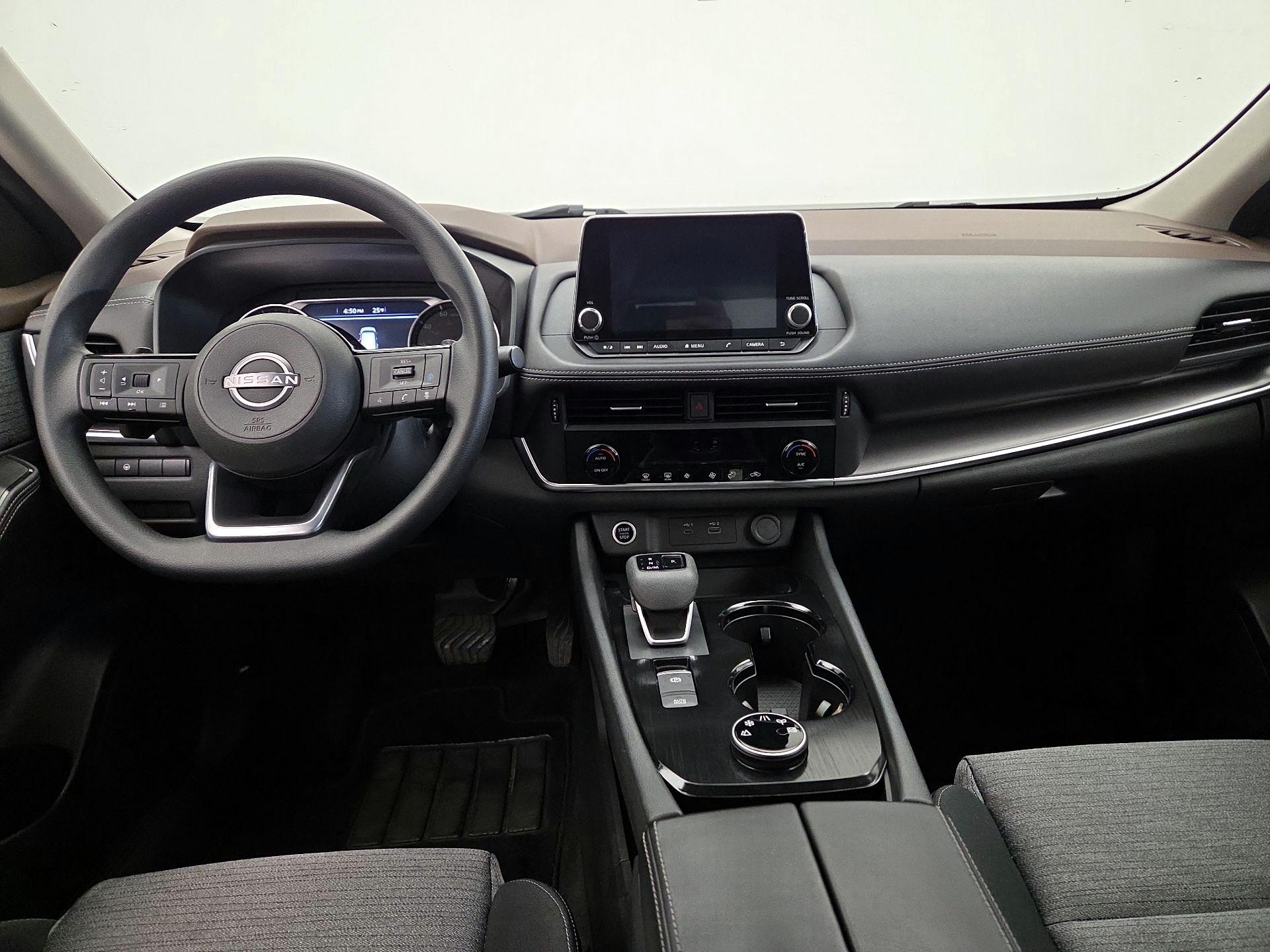 Thumbnail: 2023 Nissan Rogue - 9