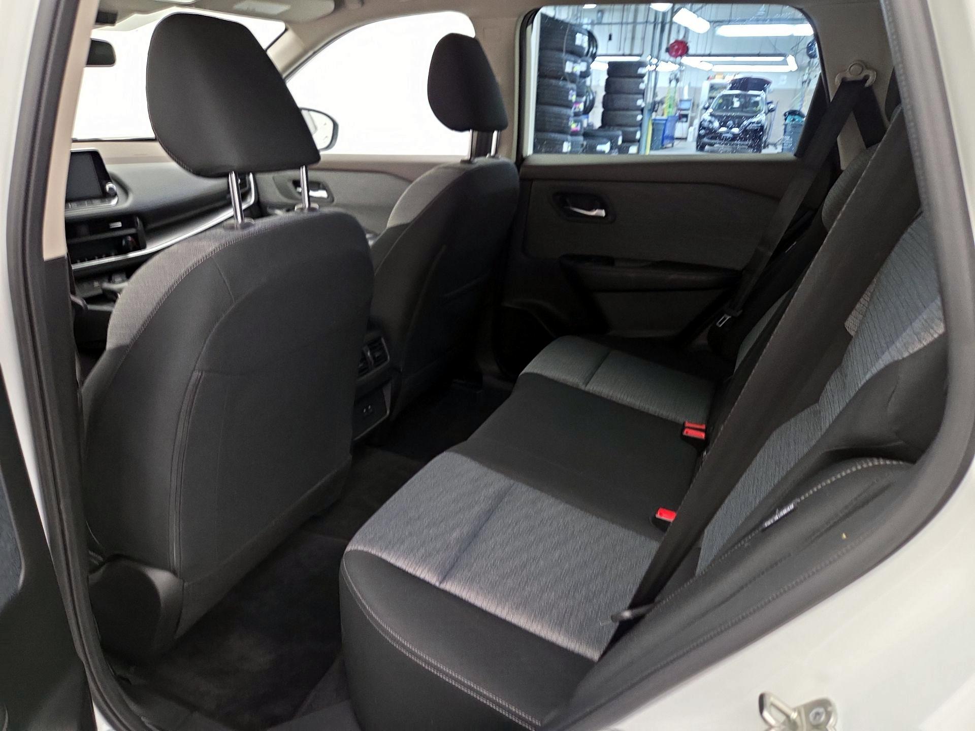 Thumbnail: 2023 Nissan Rogue - 19