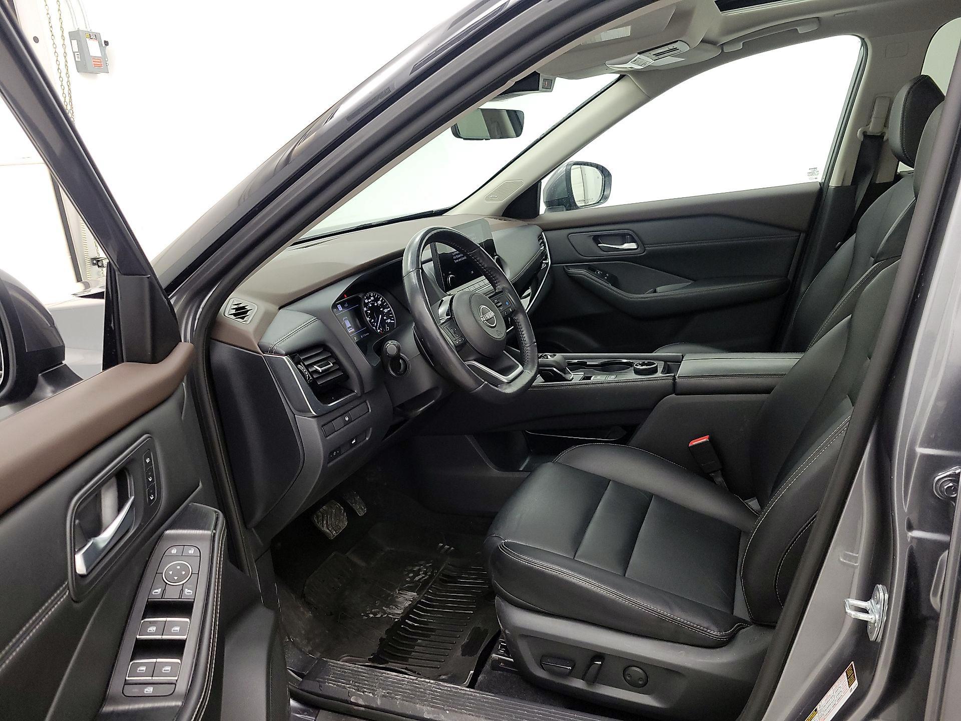 Thumbnail: 2023 Nissan Rogue - 11