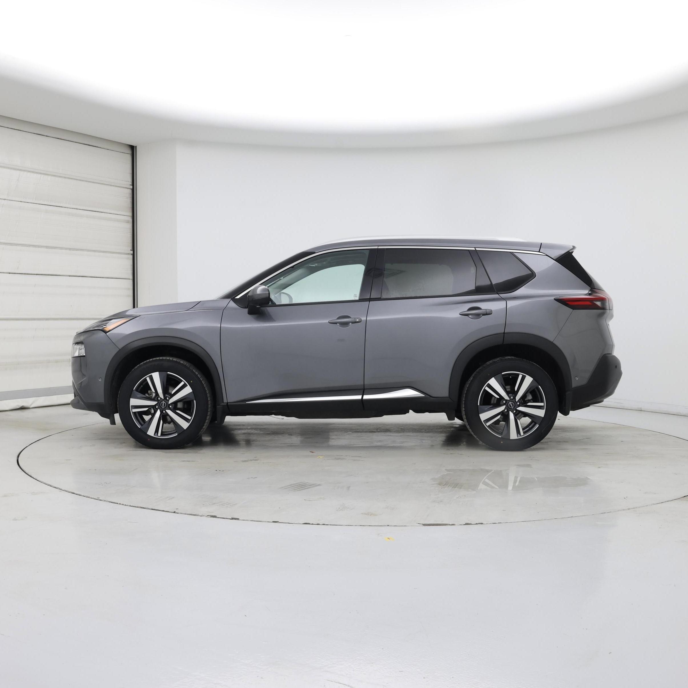 Thumbnail: 2023 Nissan Rogue - 3