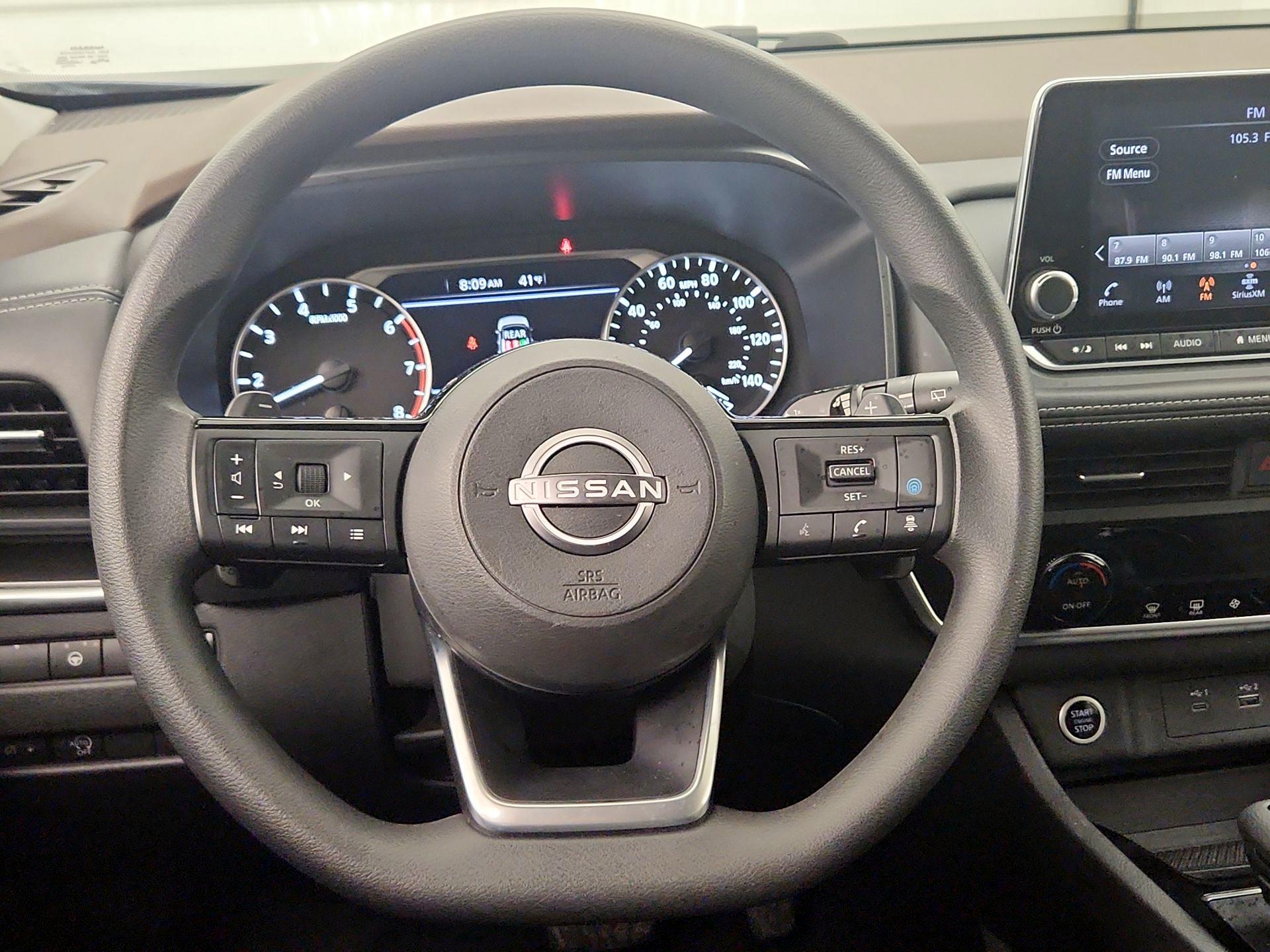 Thumbnail: 2023 Nissan Rogue - 10