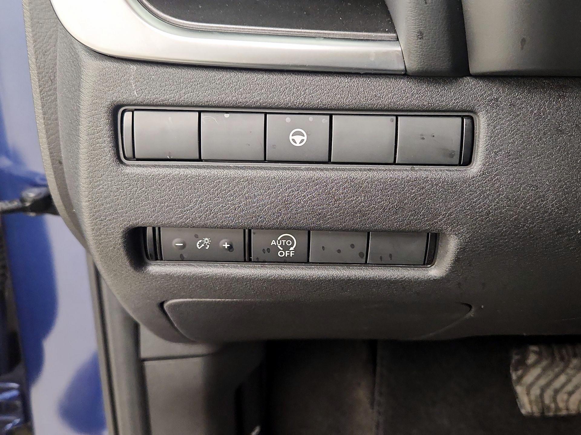 Thumbnail: 2023 Nissan Rogue - 13