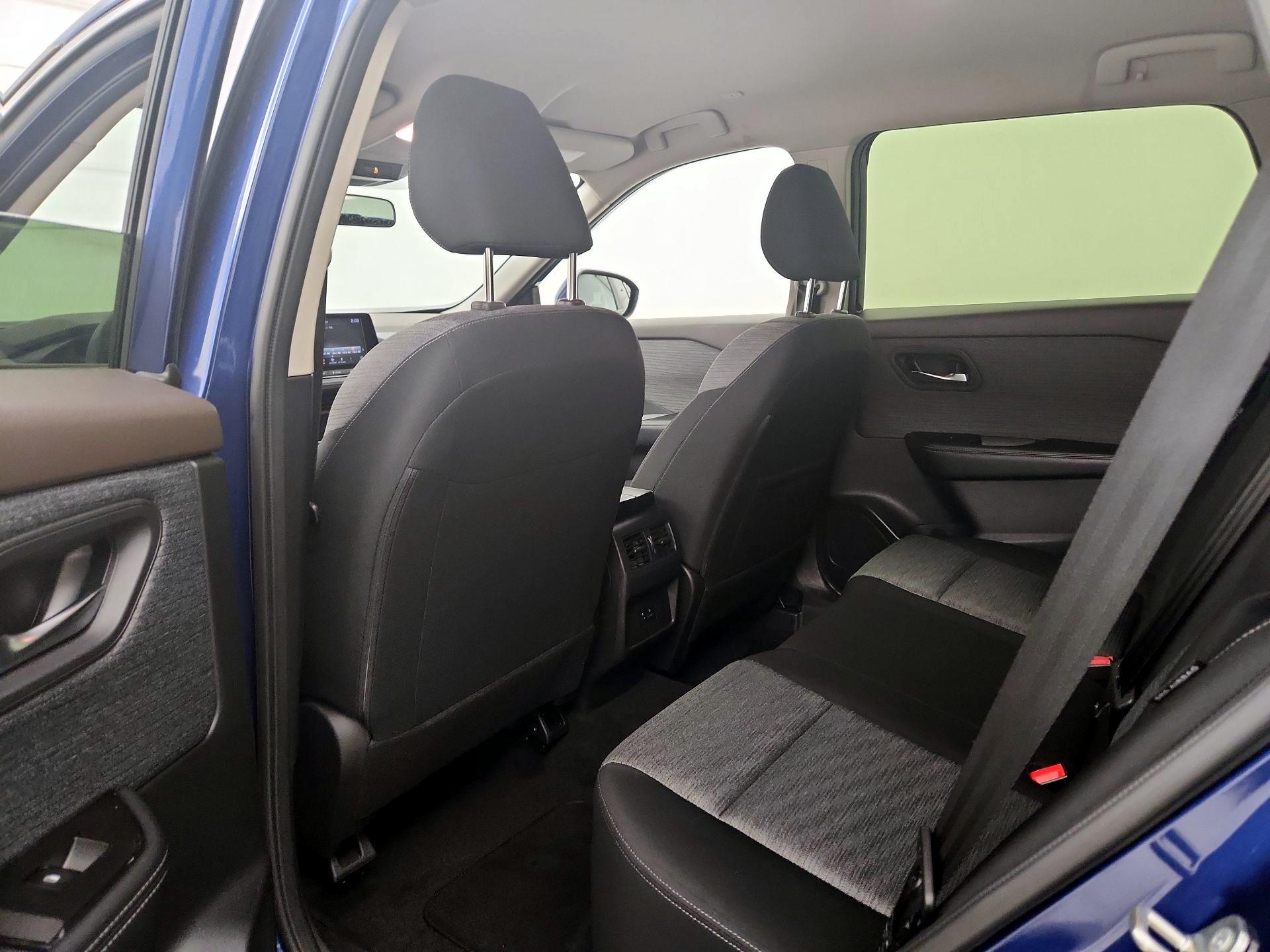 Thumbnail: 2023 Nissan Rogue - 19