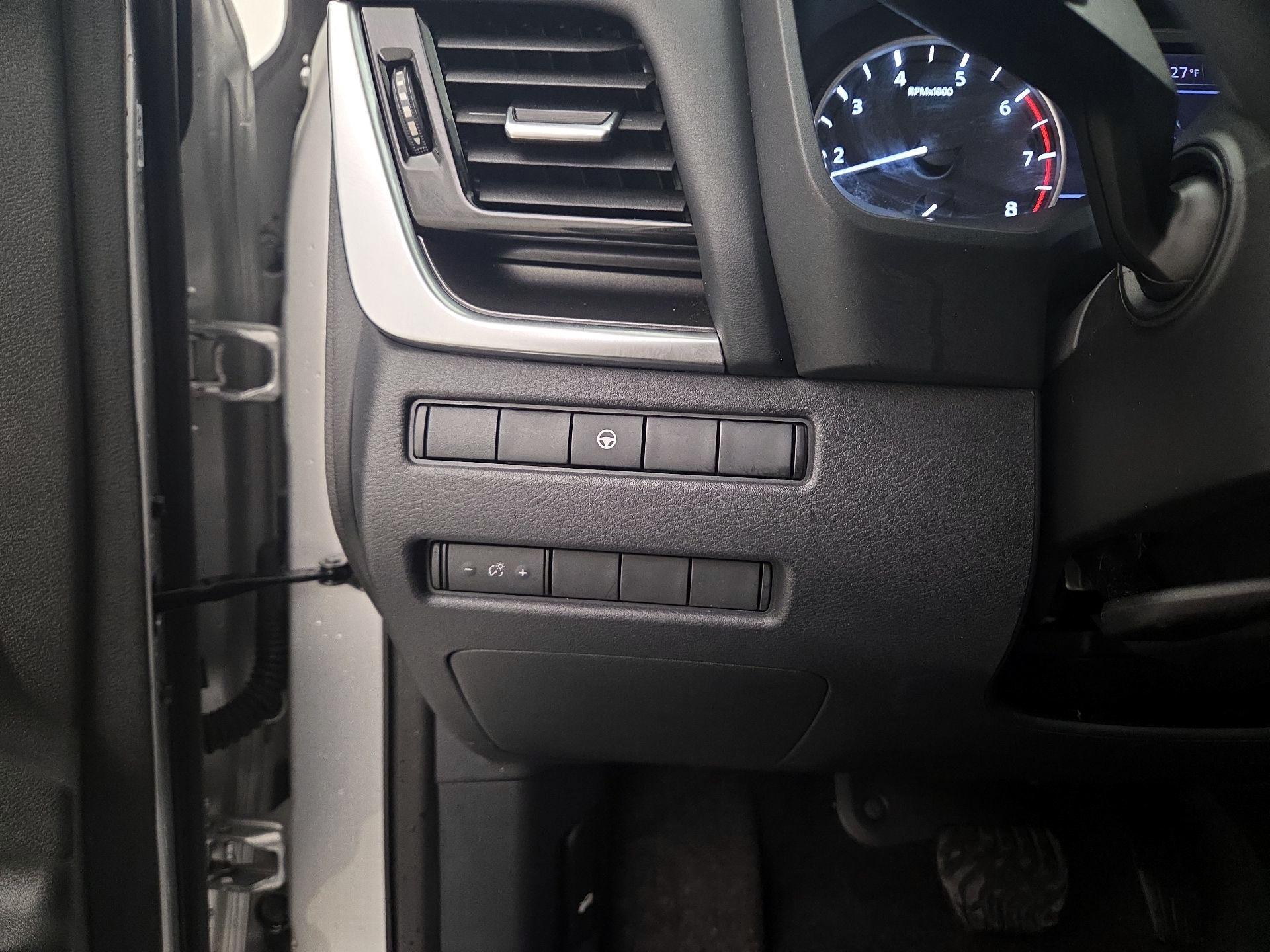 Thumbnail: 2023 Nissan Rogue - 13