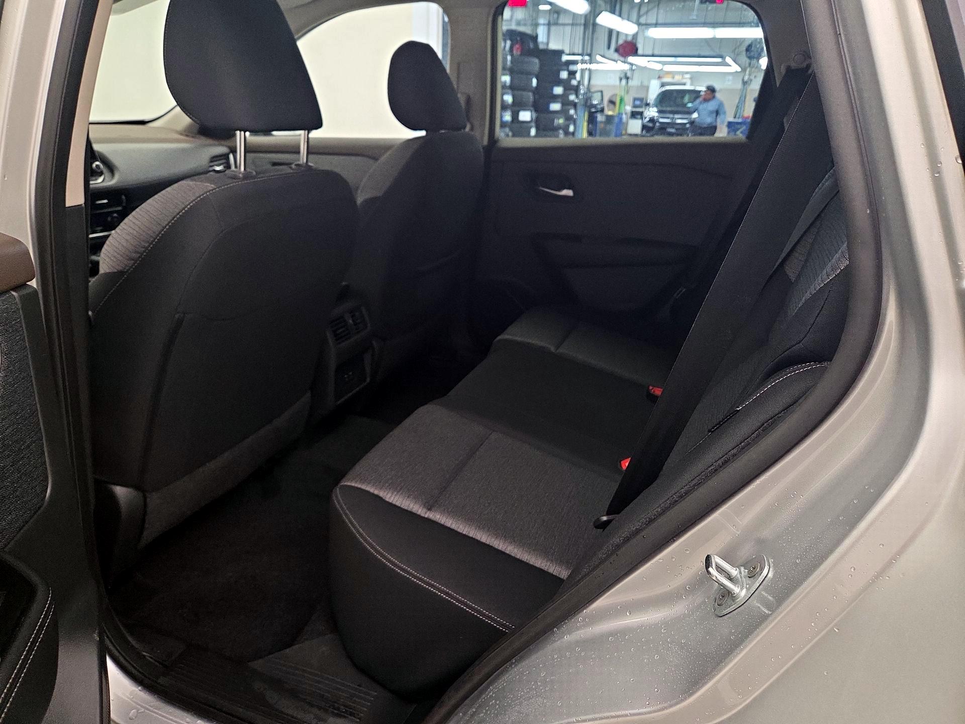 Thumbnail: 2023 Nissan Rogue - 19