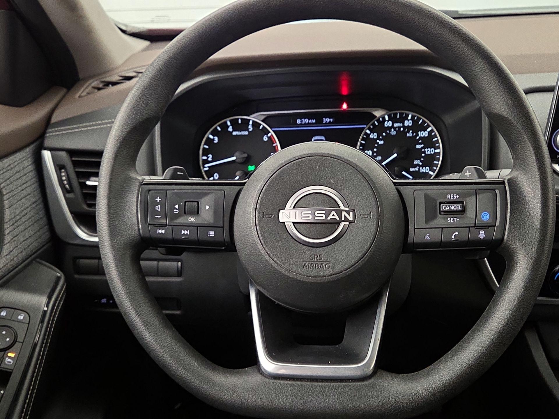 Thumbnail: 2023 Nissan Rogue - 10