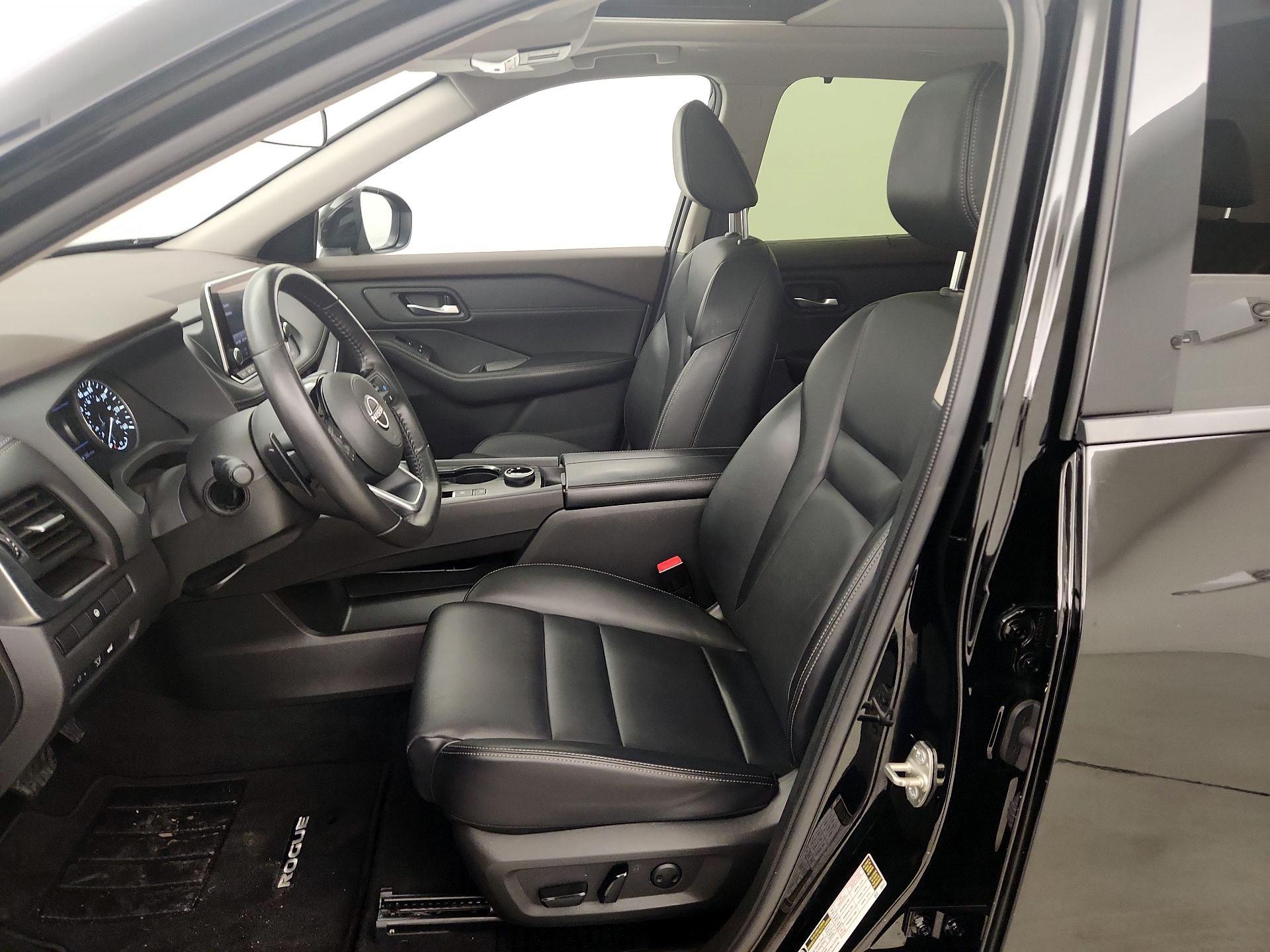 Thumbnail: 2023 Nissan Rogue - 11