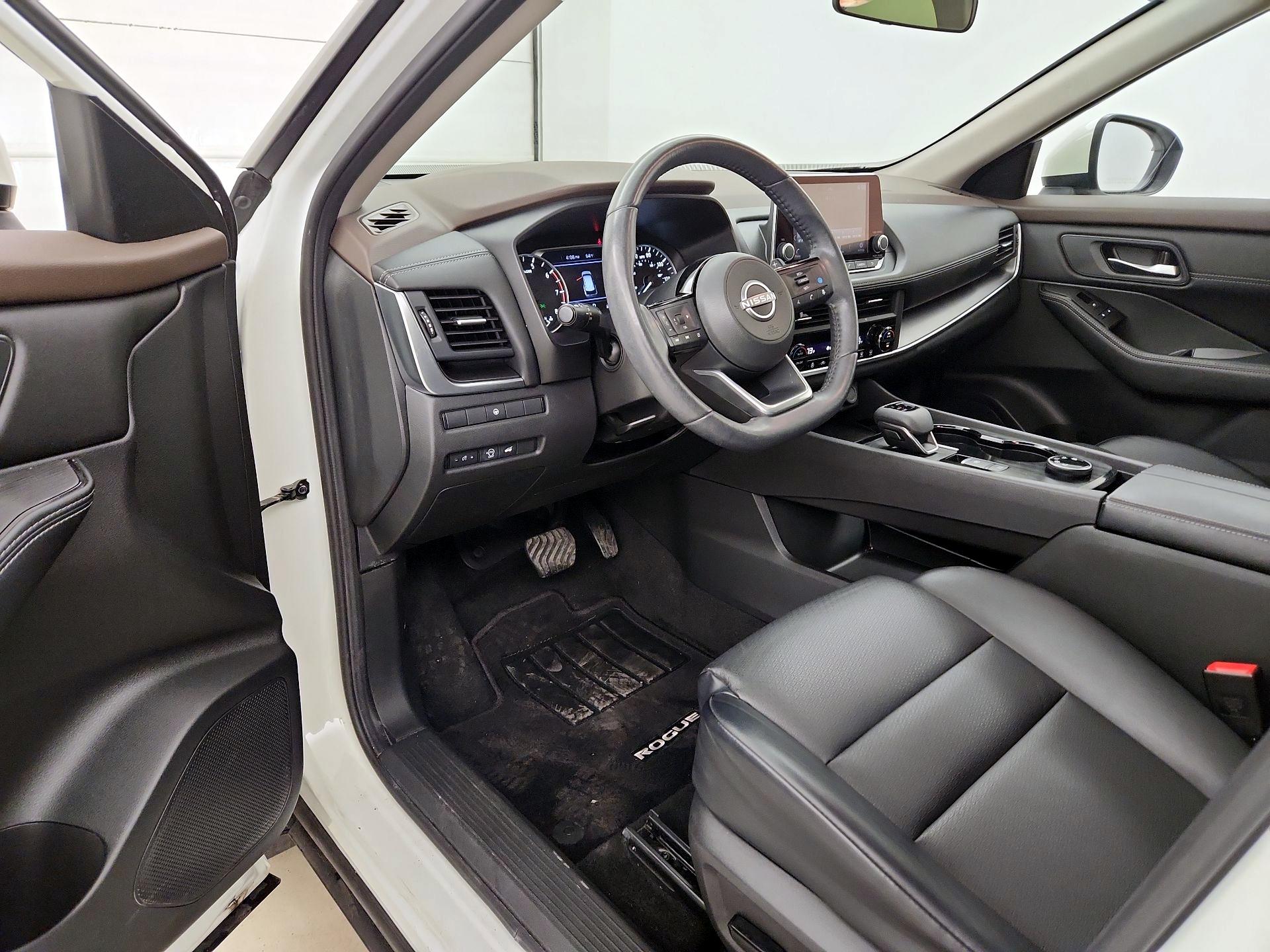 Thumbnail: 2023 Nissan Rogue - 11