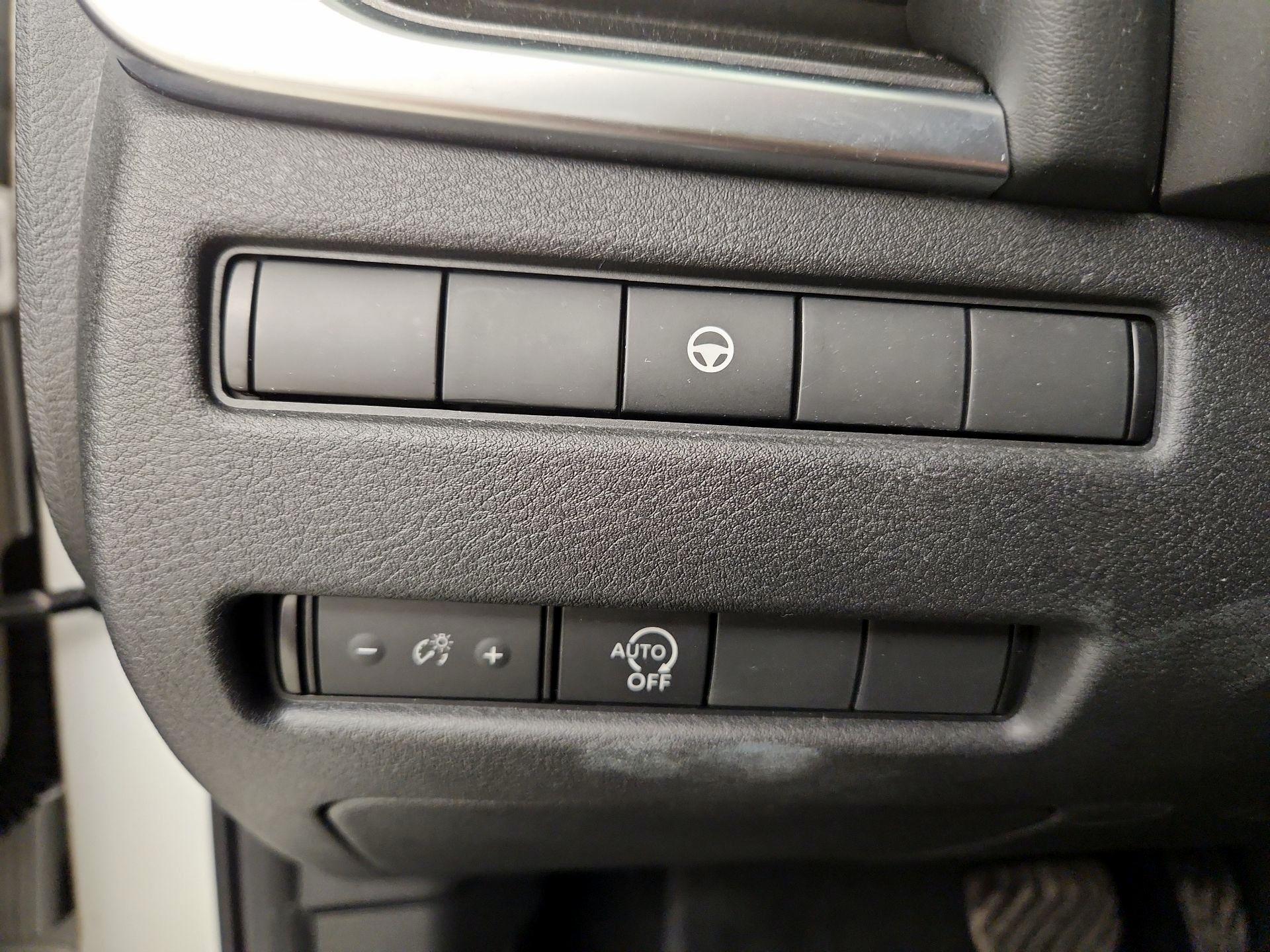 Thumbnail: 2023 Nissan Rogue - 13