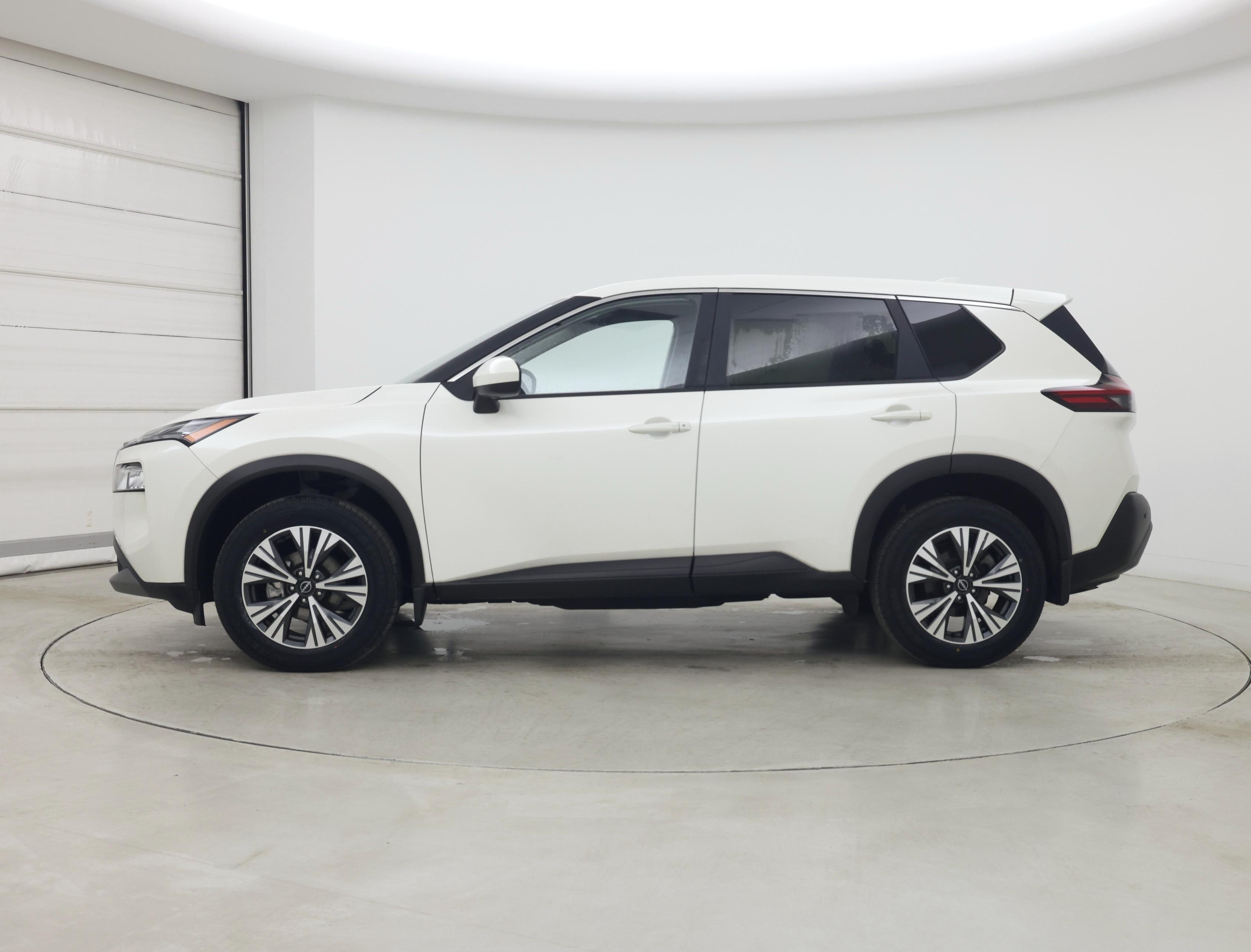 Thumbnail: 2023 Nissan Rogue - 3