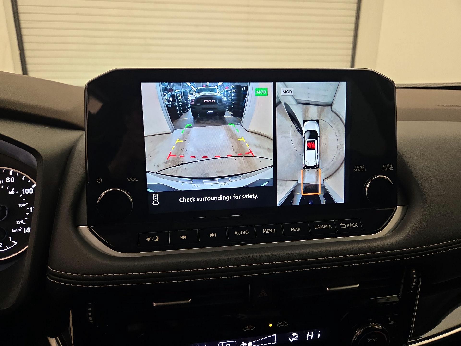 Thumbnail: 2023 Nissan Rogue - 14